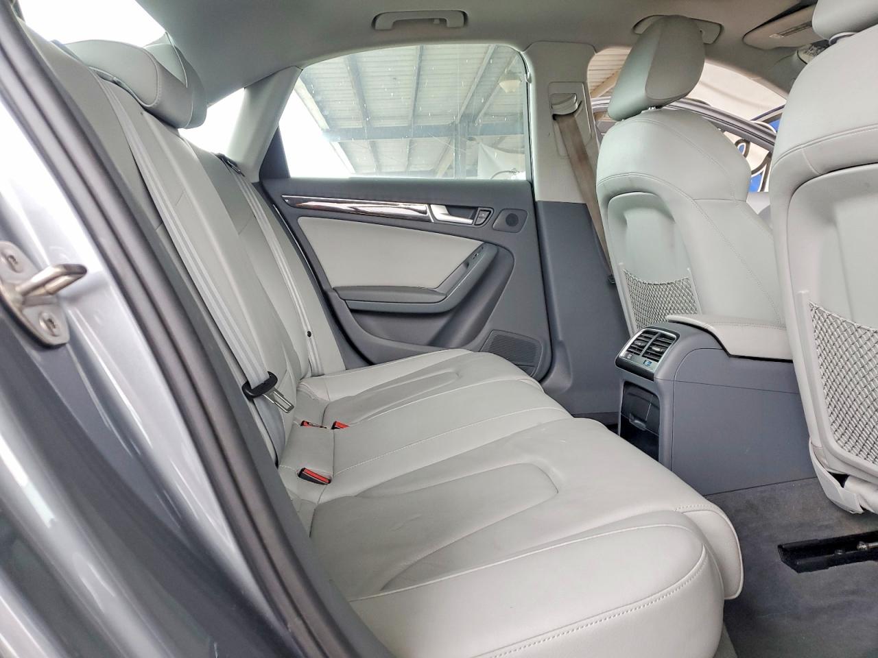 2015 Audi A4 Premium Plus Silver vin: WAUFFAFL5FA083084