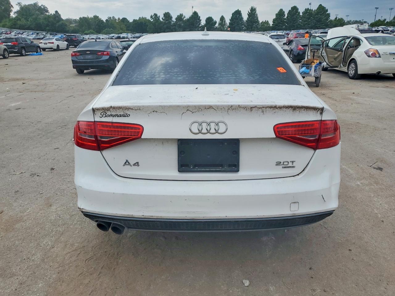 2015 Audi A4 Premium Plus White vin: WAUFFAFL5FN000505