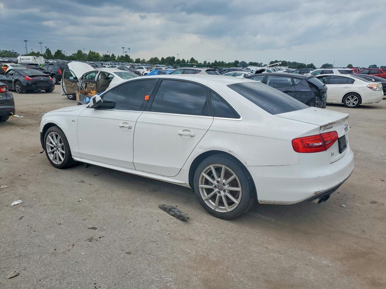 2015 Audi A4 Premium Plus White vin: WAUFFAFL5FN000505