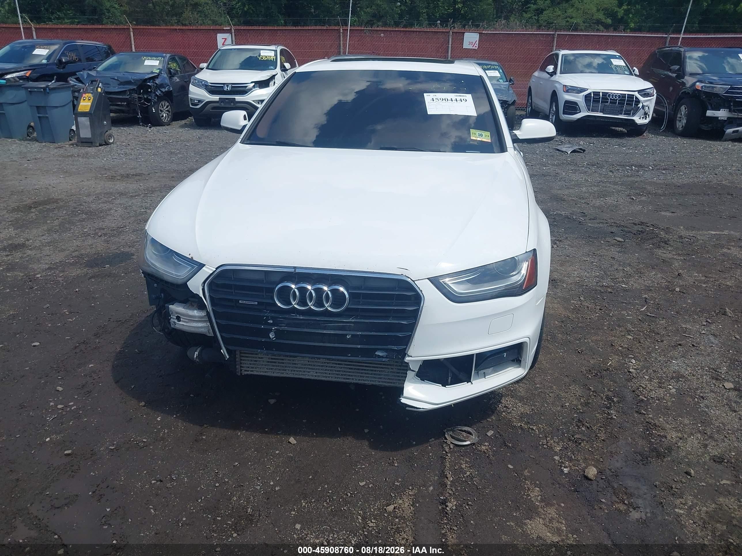 2015 Audi A4 2.0t Premium White vin: WAUFFAFL5FN002903