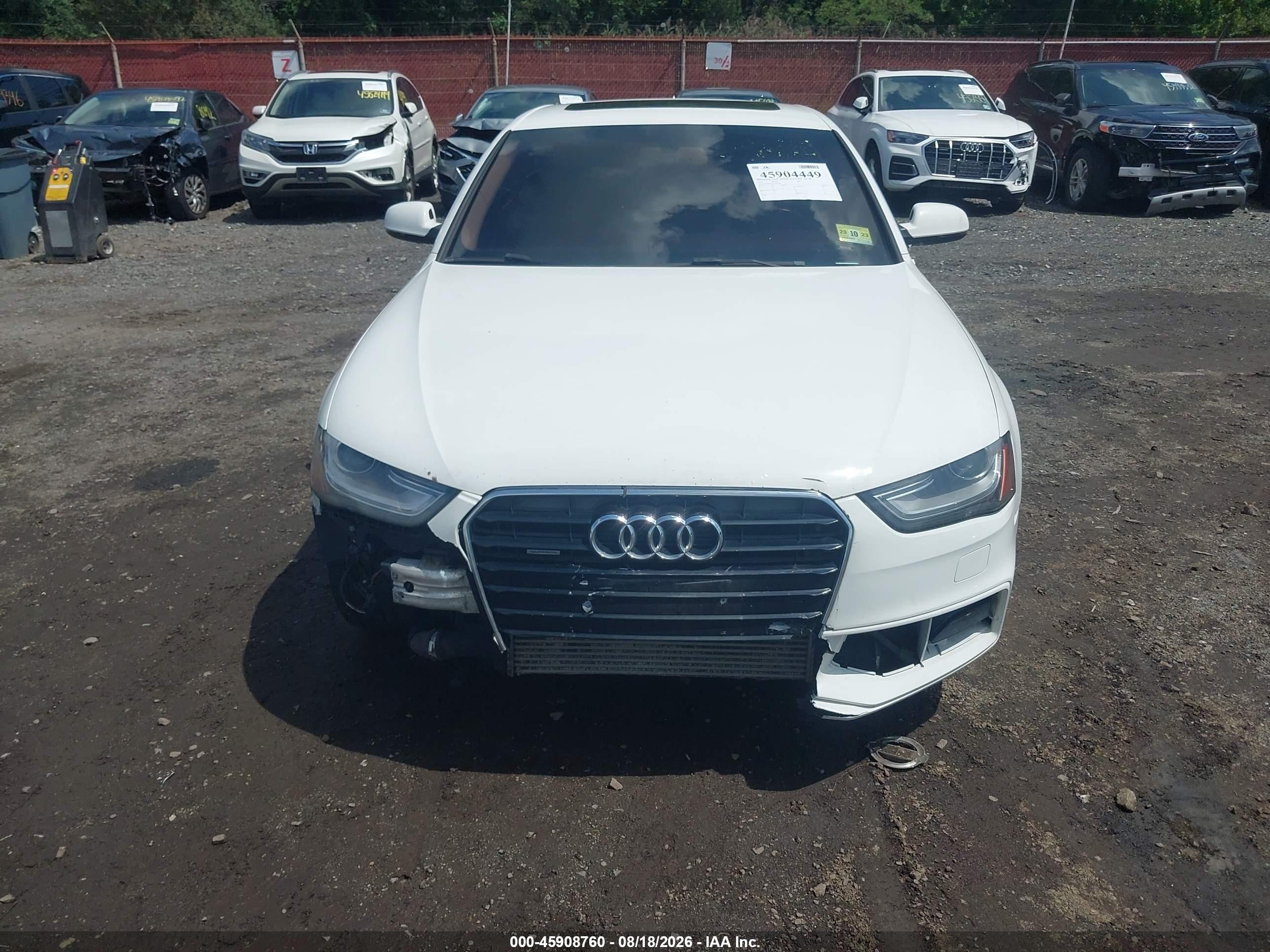 2015 Audi A4 2.0t Premium White vin: WAUFFAFL5FN002903