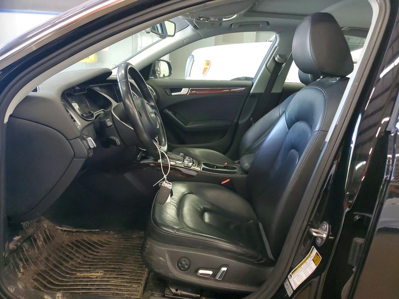 2015 Audi A4 Premium Plus Black vin: WAUFFAFL5FN012346