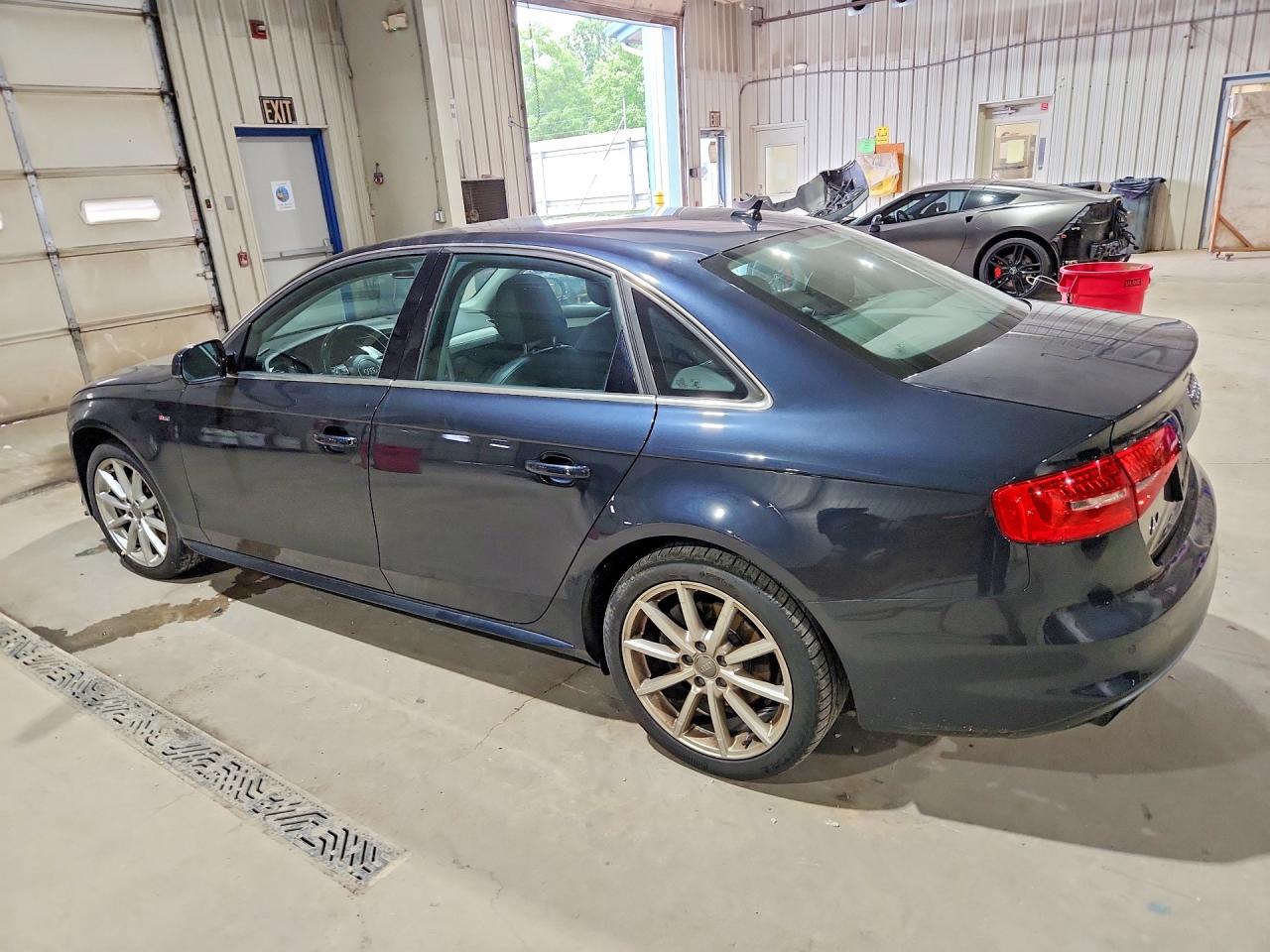 2015 Audi A4 Premium Plus Blue vin: WAUFFAFL5FN029860