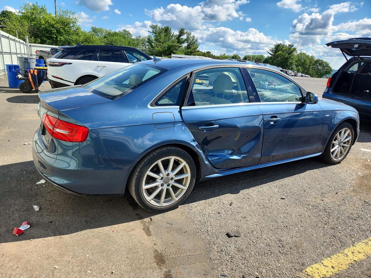2015 Audi A4 Premium Plus Blue vin: WAUFFAFL5FN040308