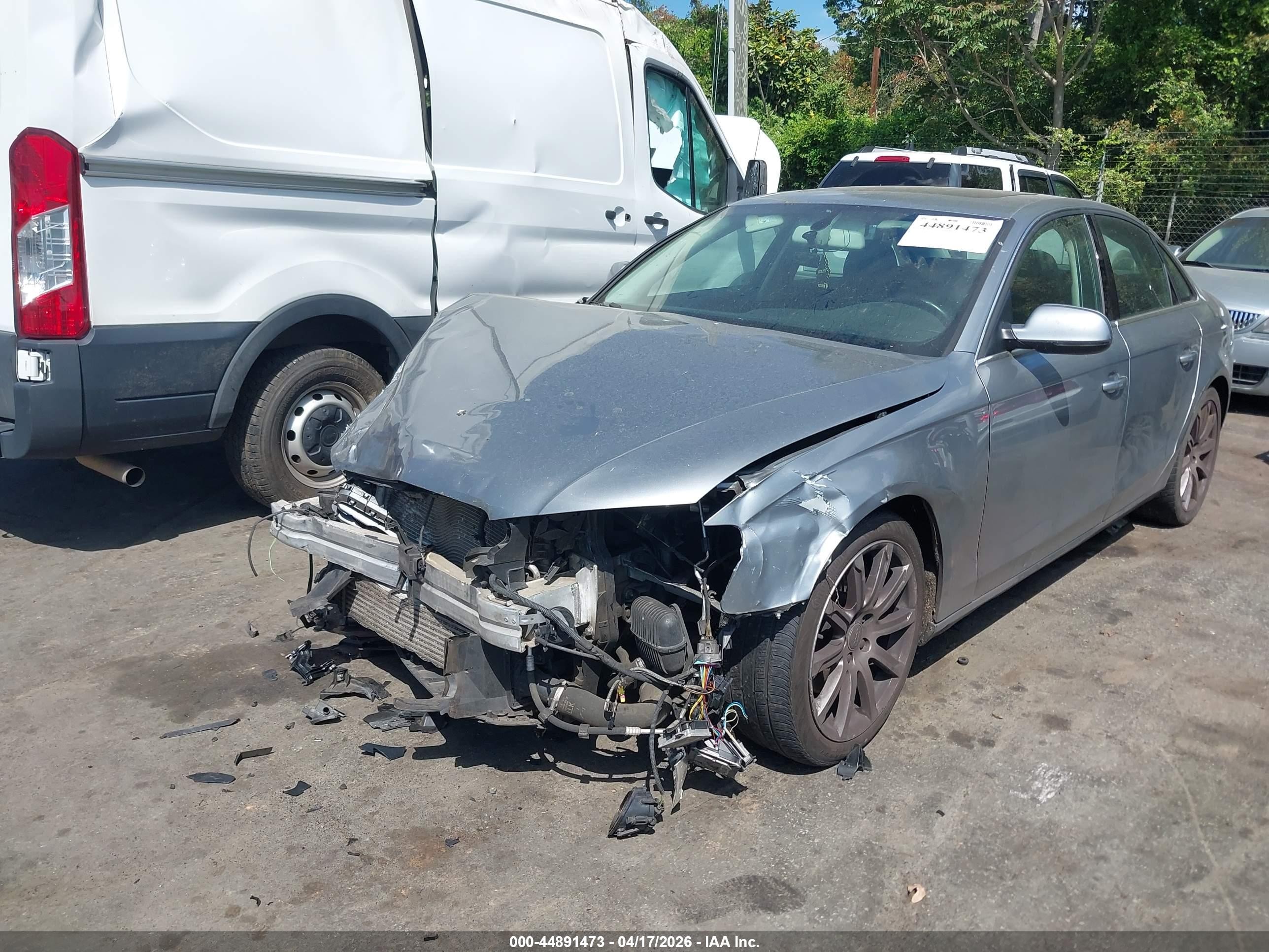 2010 Audi A4 2.0t Premium Gray vin: WAUFFAFL6AN007102