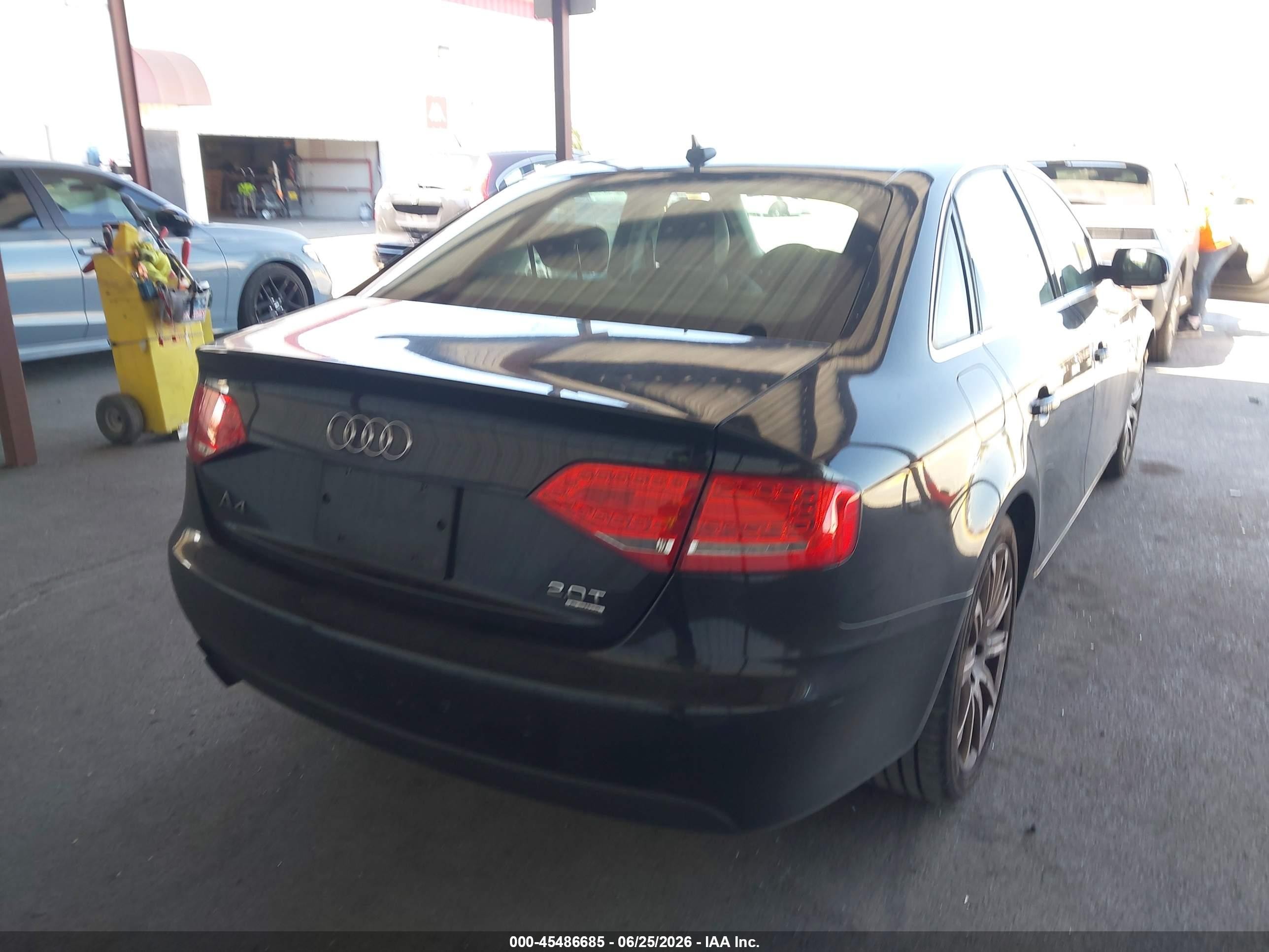 2010 Audi A4 2.0t Premium Black vin: WAUFFAFL6AN045574