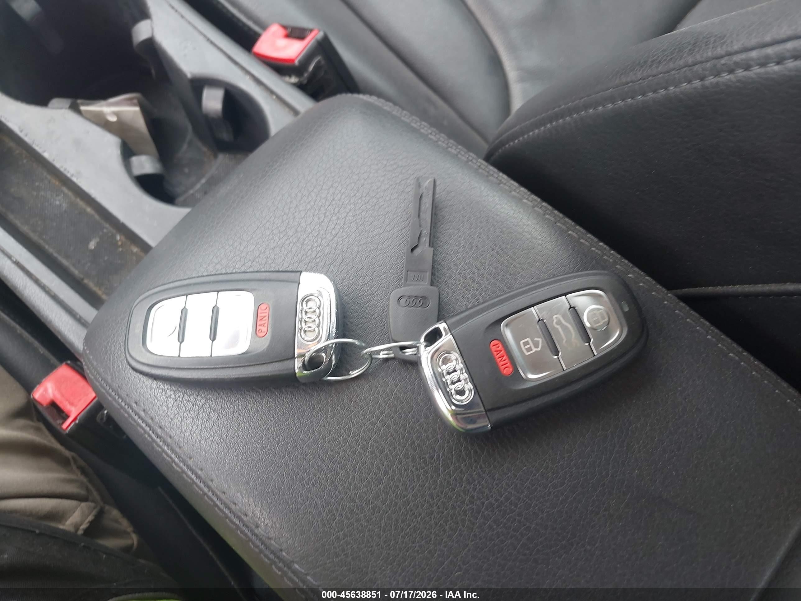 2010 Audi A4 2.0t Premium Black vin: WAUFFAFL6AN050936