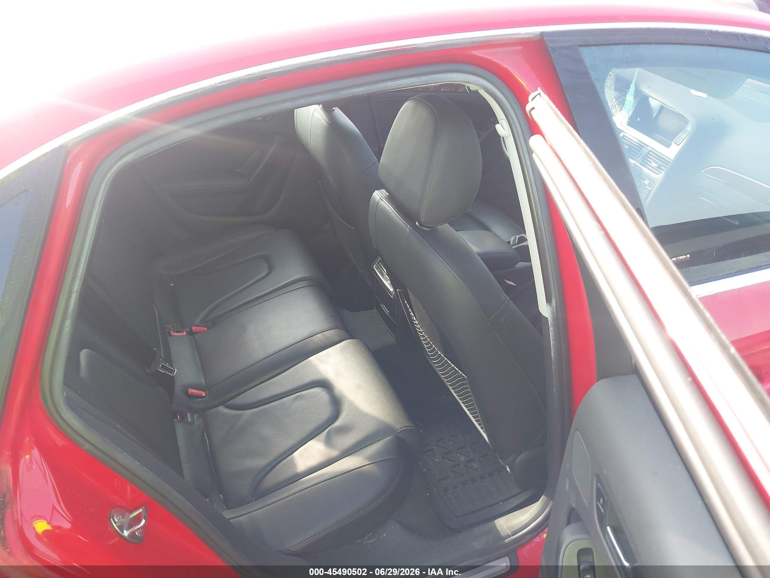 2010 Audi A4 2.0t Premium Red vin: WAUFFAFL6AN052976