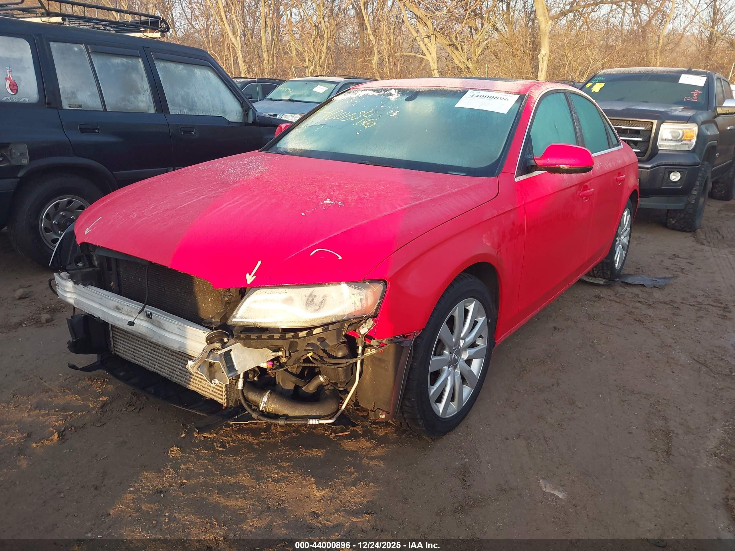 2011 Audi A4 2.0t Premium Red vin: WAUFFAFL6BN033054
