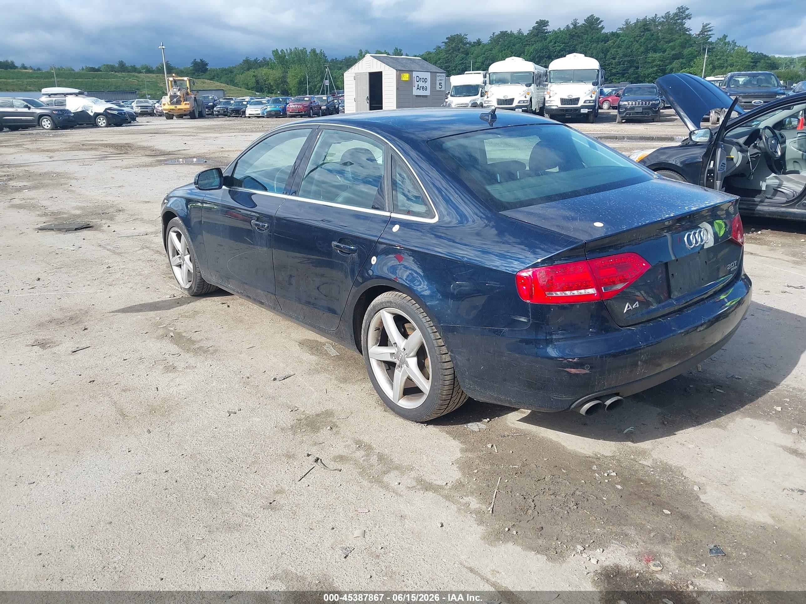 2011 Audi A4 2.0t Premium Dark Blue vin: WAUFFAFL6BN035998