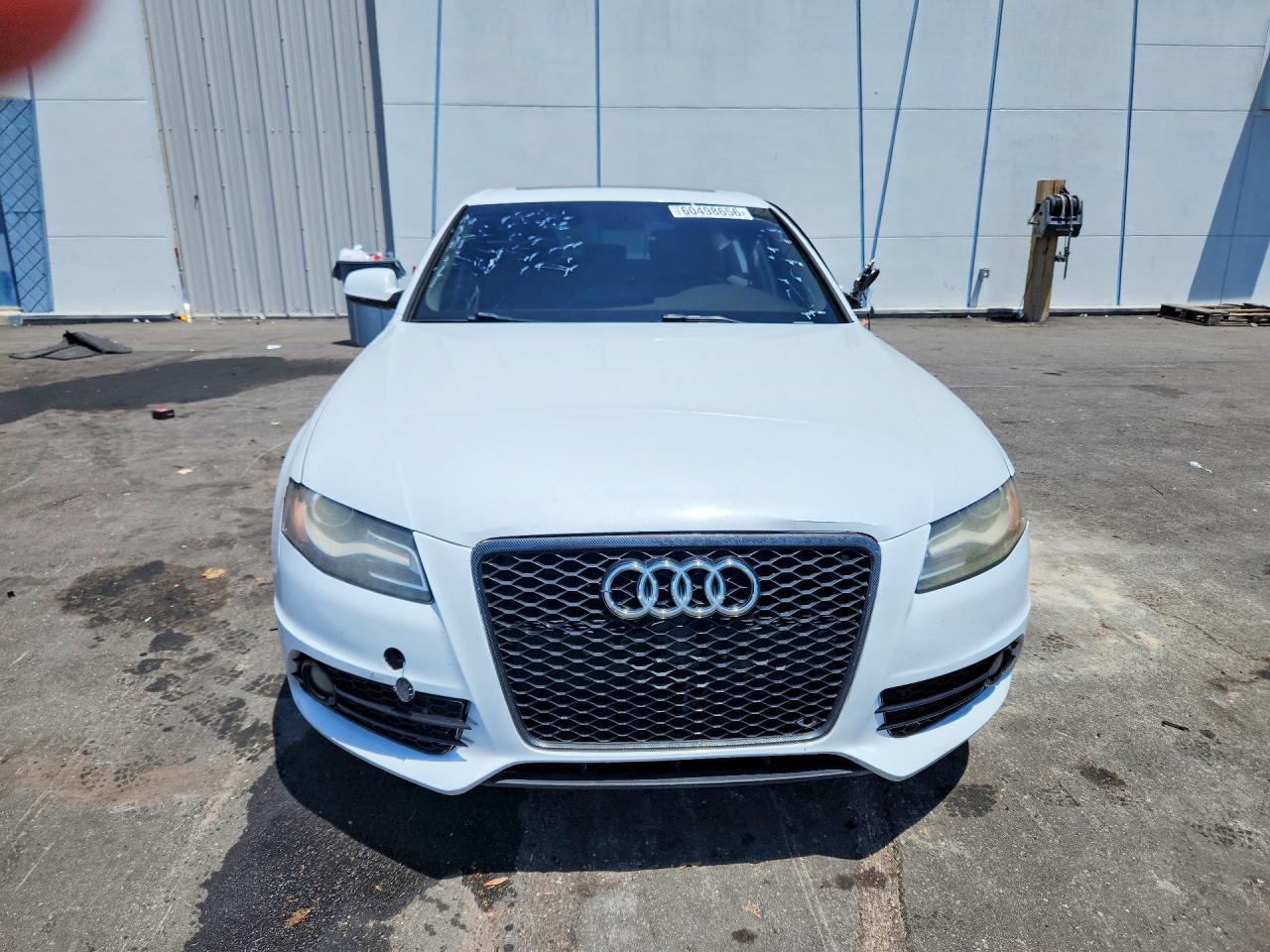 2012 Audi A4 Premium Plus Белый vin: WAUFFAFL6CN013436