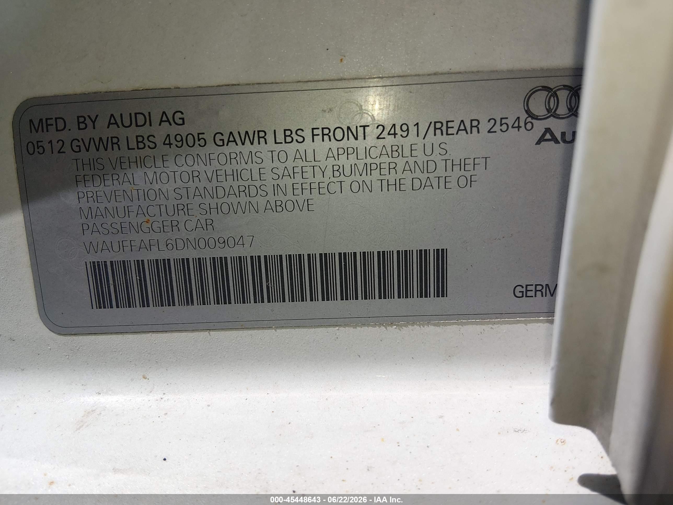 2013 Audi A4 2.0t Premium White vin: WAUFFAFL6DN009047