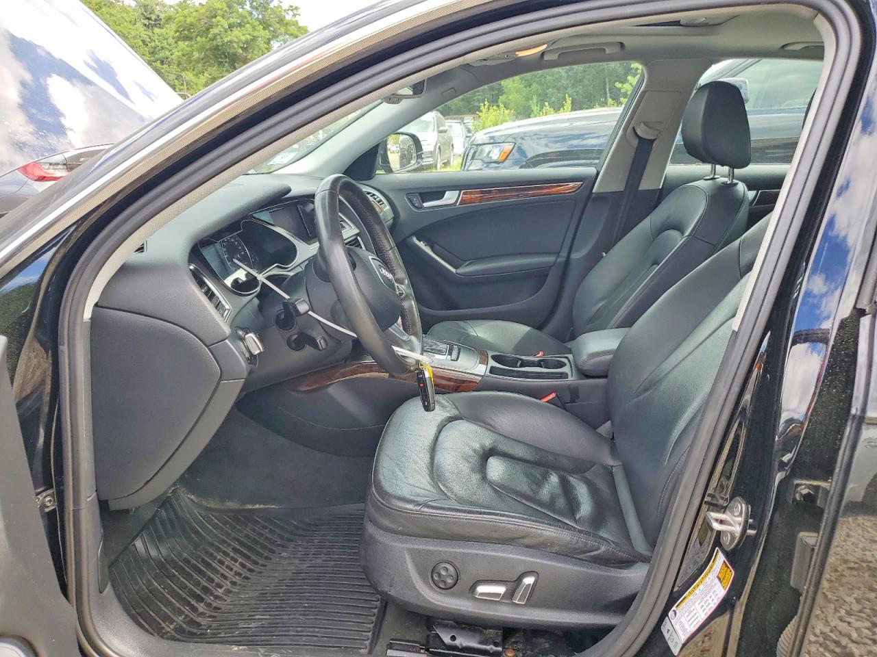 2013 Audi A4 Premium Plus Black vin: WAUFFAFL6DN014250