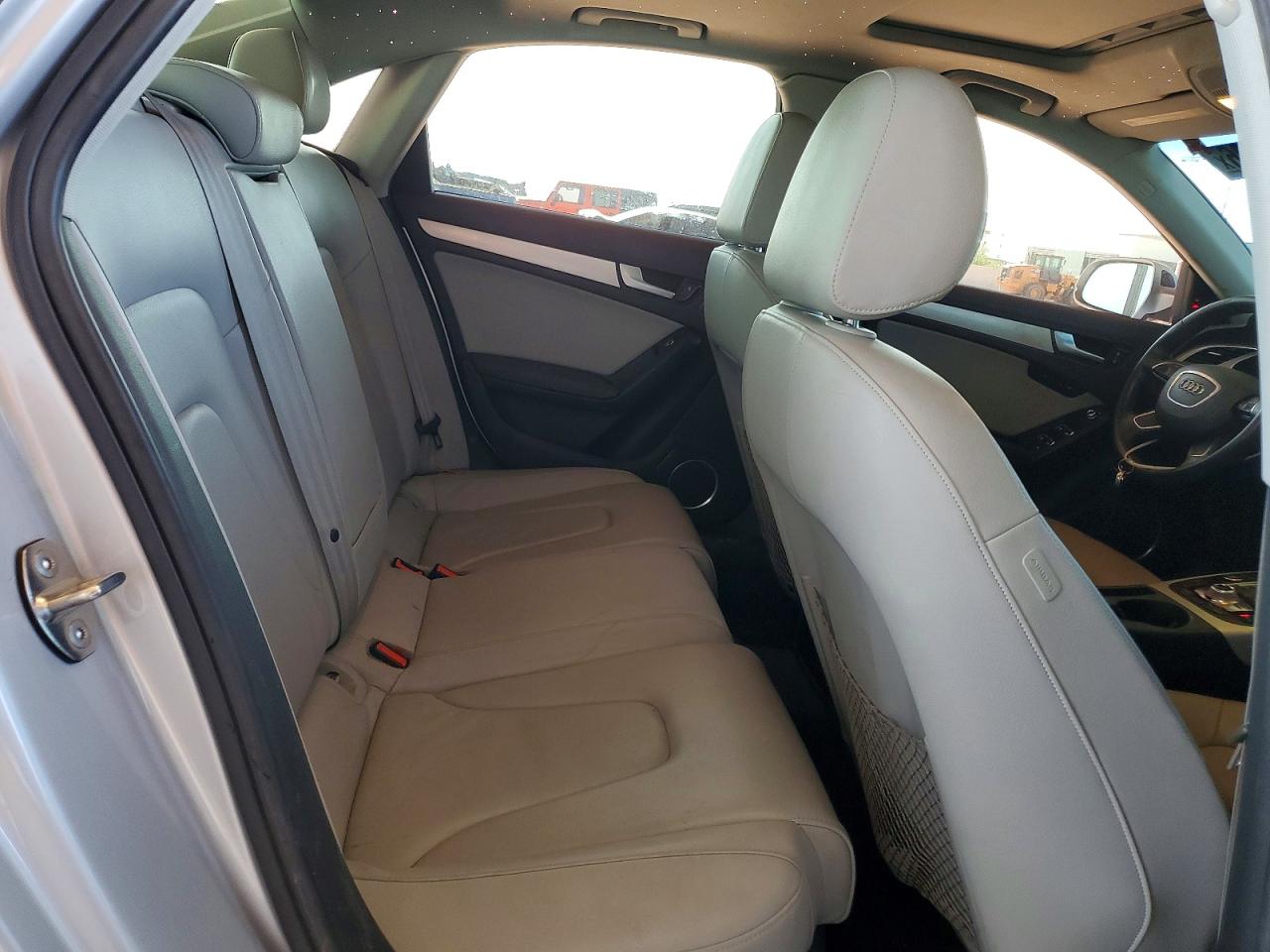 2014 Audi A4 Premium Plus Silver vin: WAUFFAFL6EN018476
