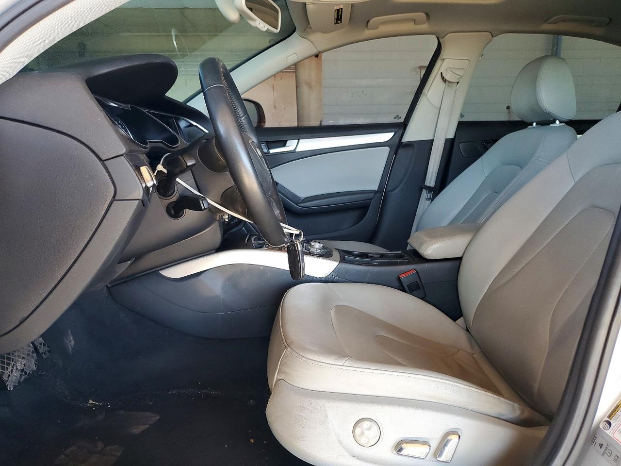 2014 Audi A4 Premium Plus Silver vin: WAUFFAFL6EN018476