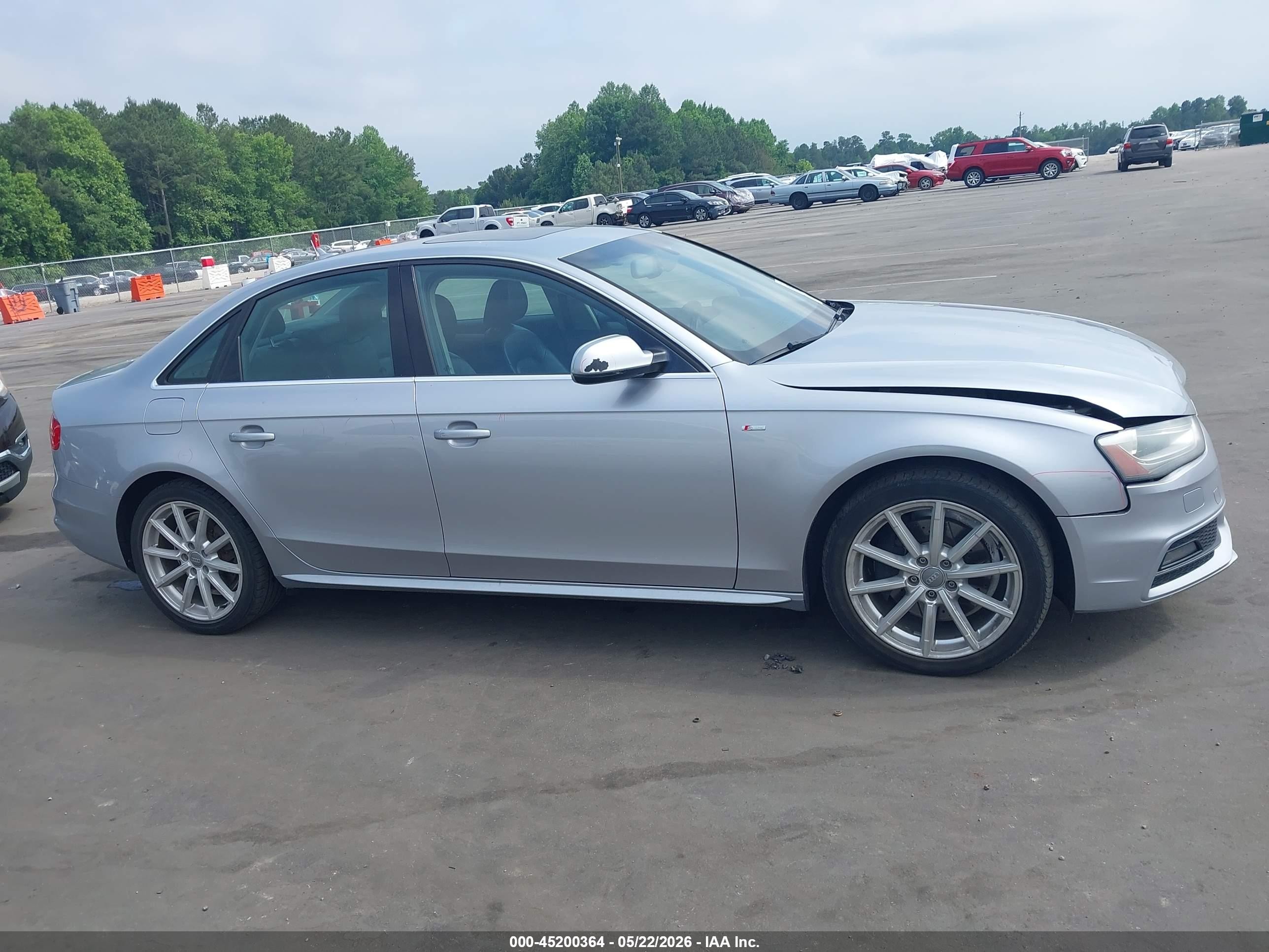 2015 Audi A4 2.0t Premium Серебряный vin: WAUFFAFL6FN002201