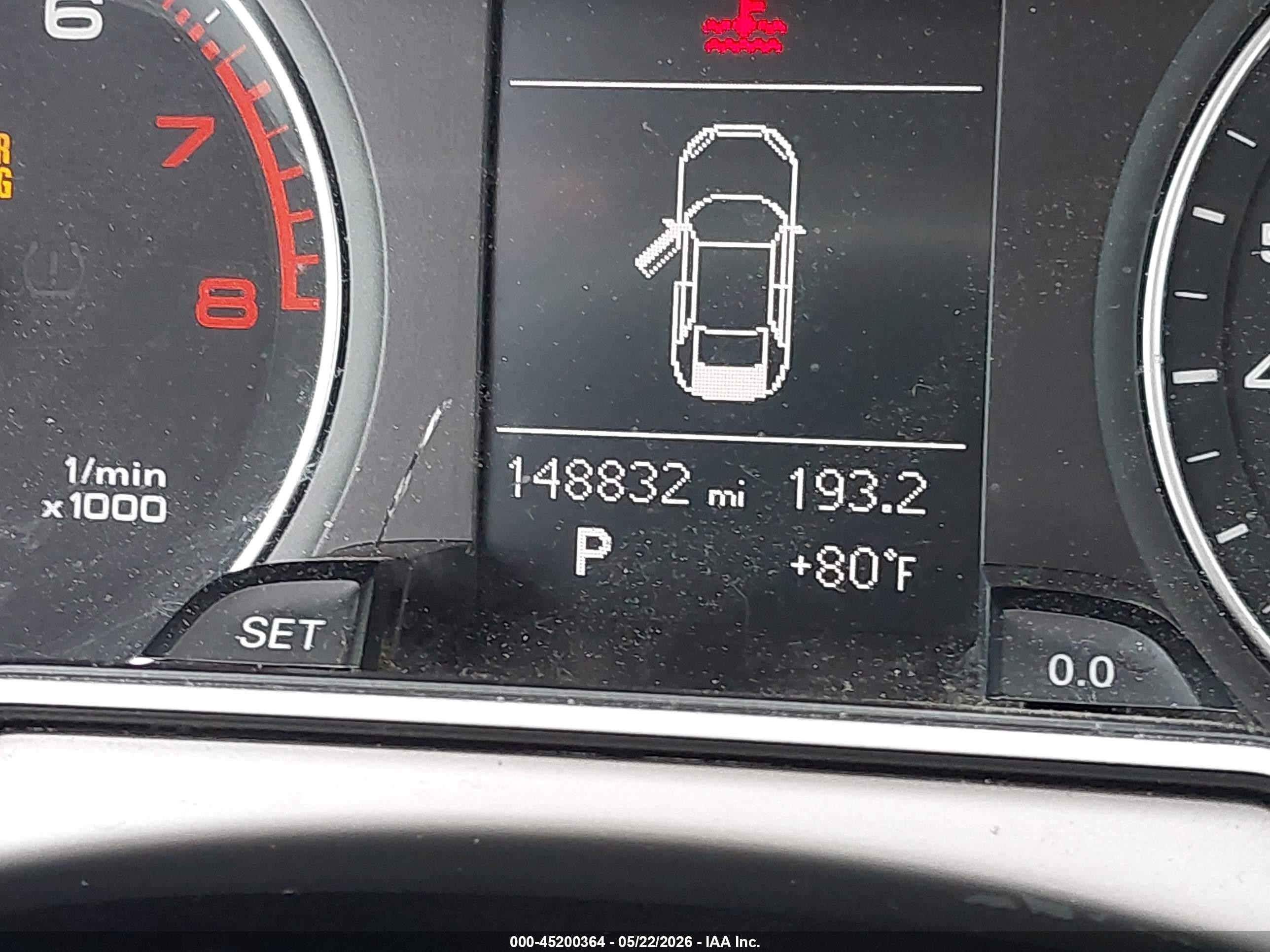 2015 Audi A4 2.0t Premium Серебряный vin: WAUFFAFL6FN002201