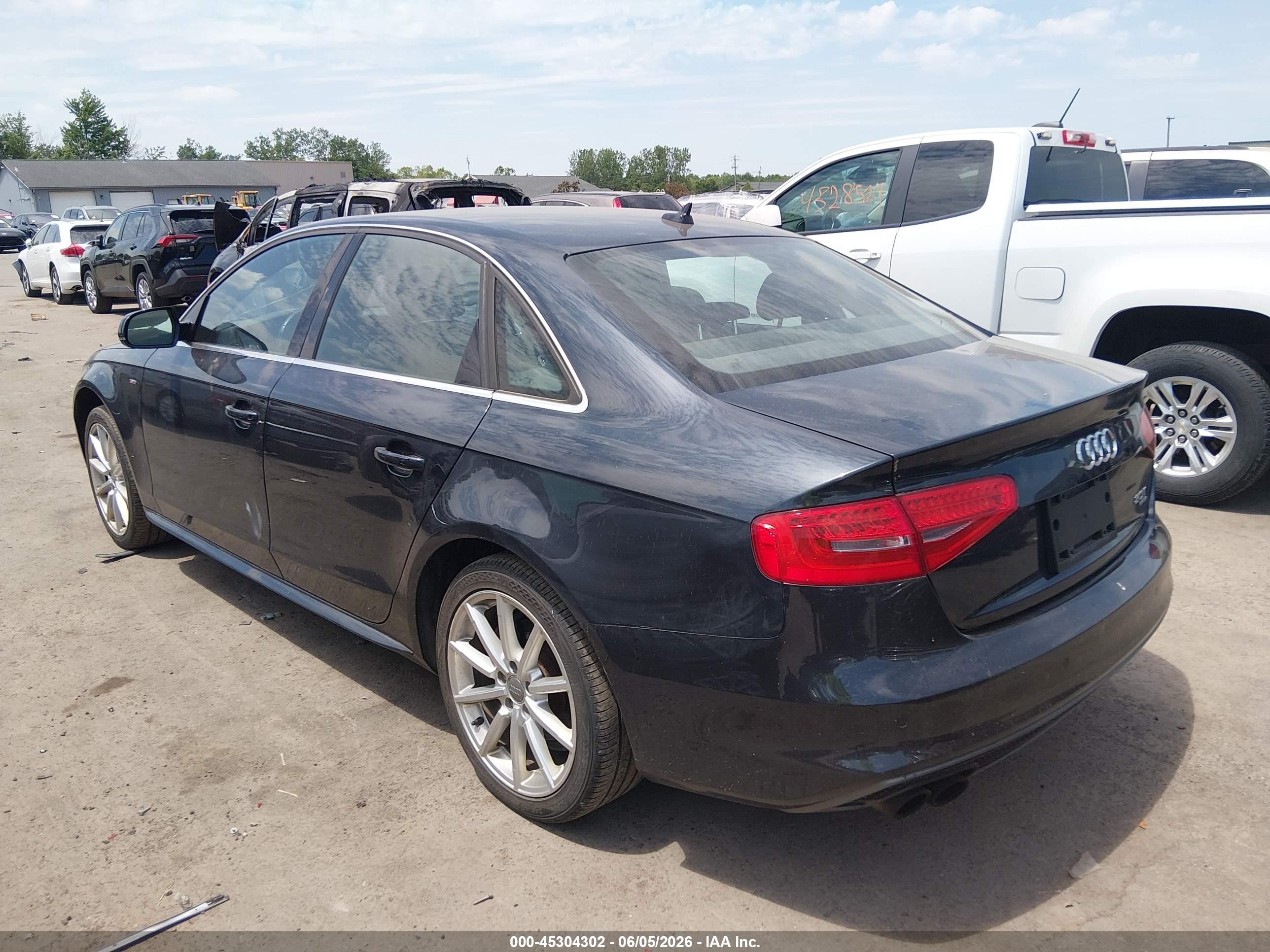 2015 Audi A4 2.0t Premium Gray vin: WAUFFAFL6FN004885