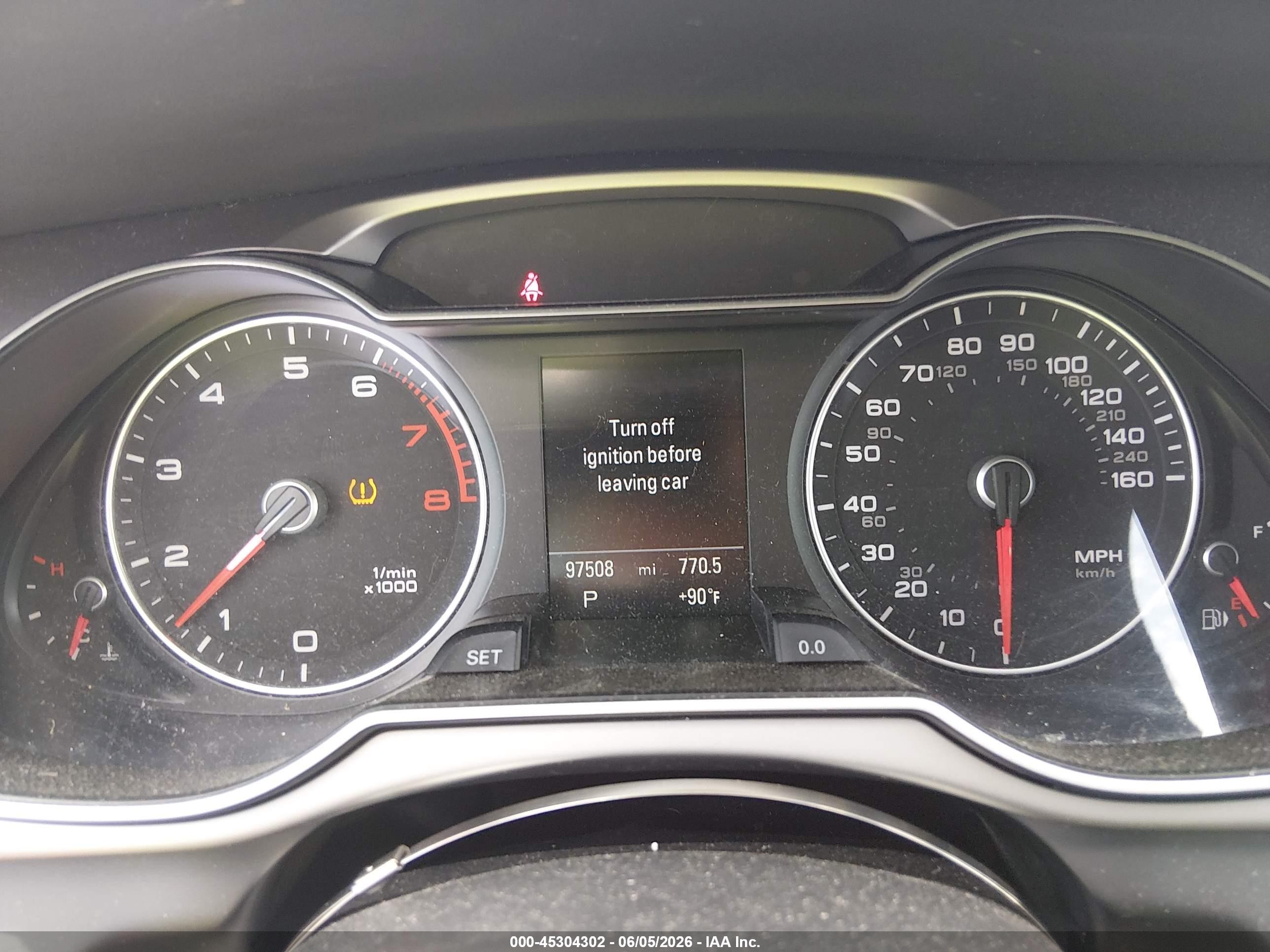 2015 Audi A4 2.0t Premium Gray vin: WAUFFAFL6FN004885
