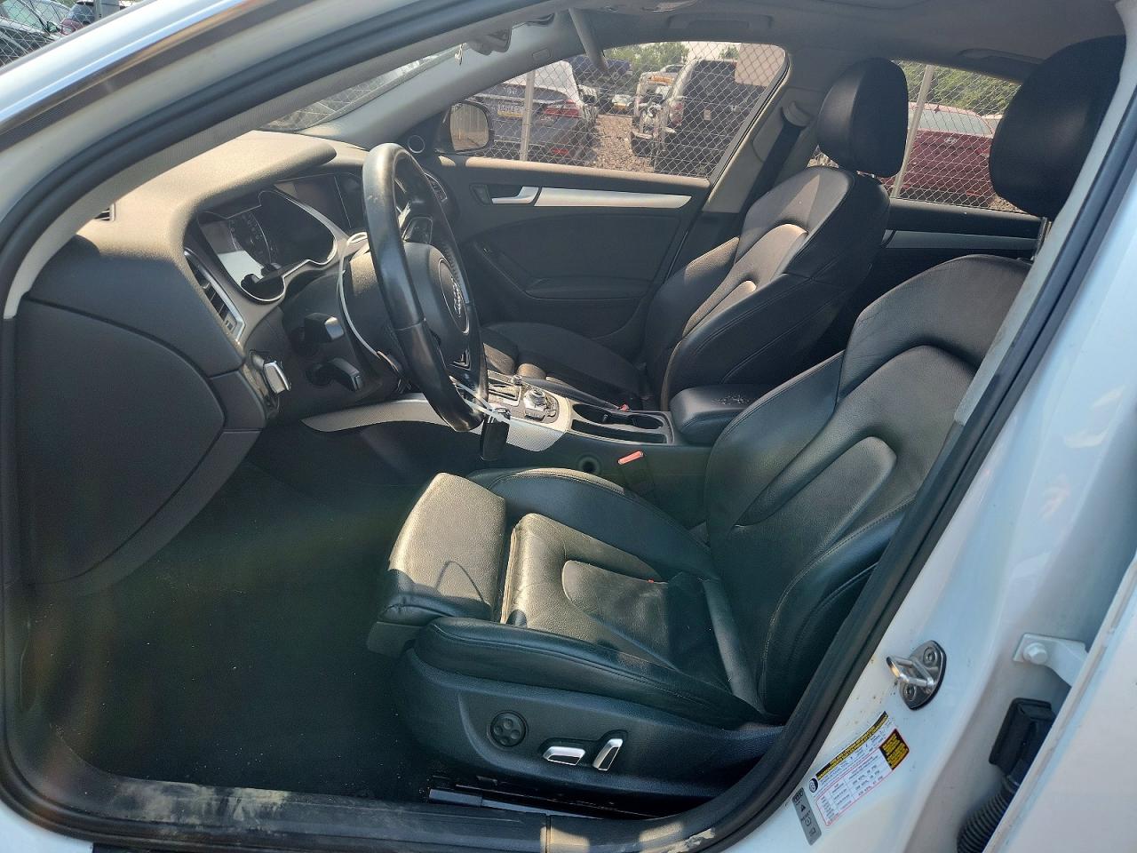 2015 Audi A4 Premium Plus White vin: WAUFFAFL6FN007513