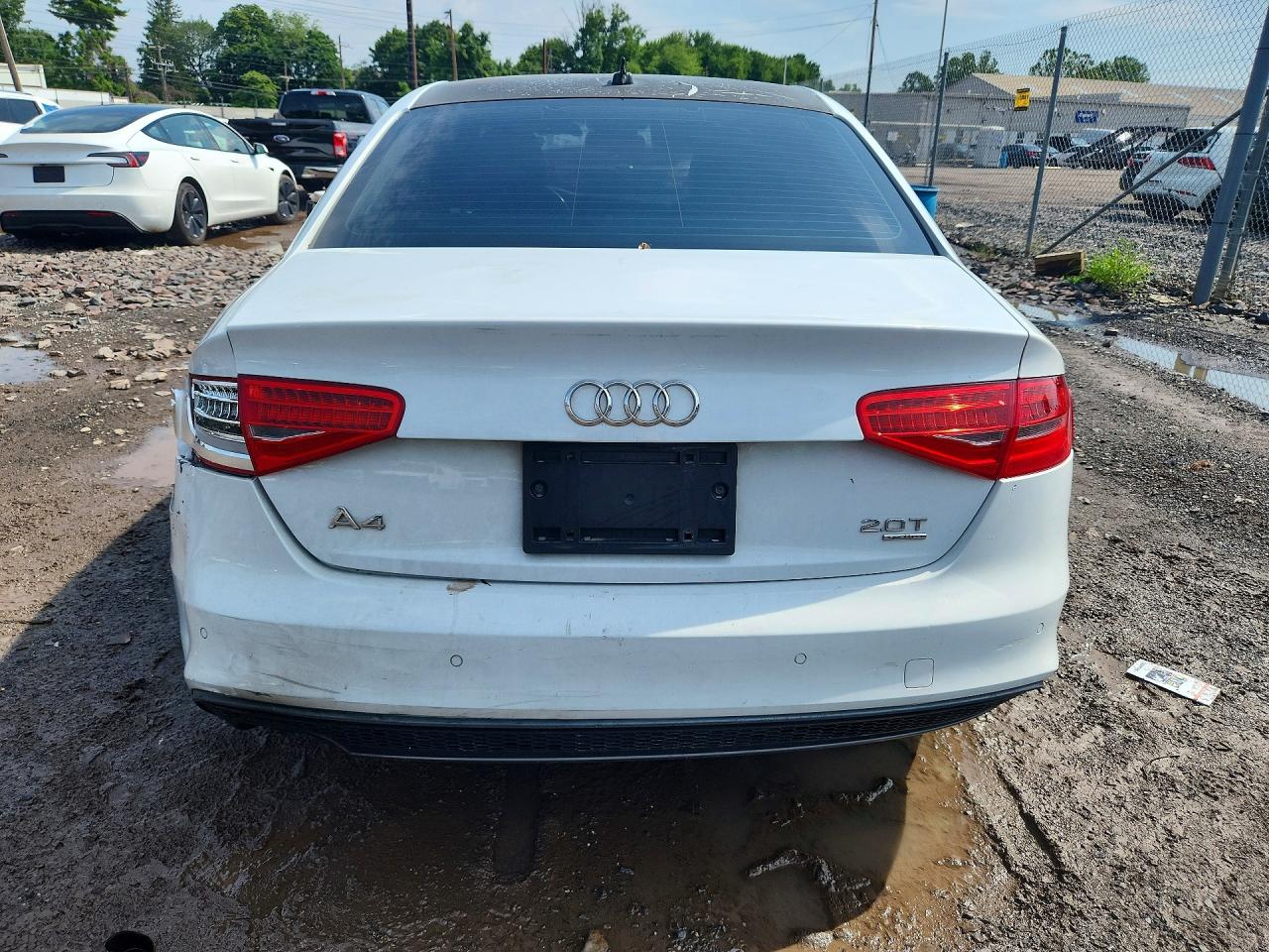2015 Audi A4 Premium Plus White vin: WAUFFAFL6FN007513