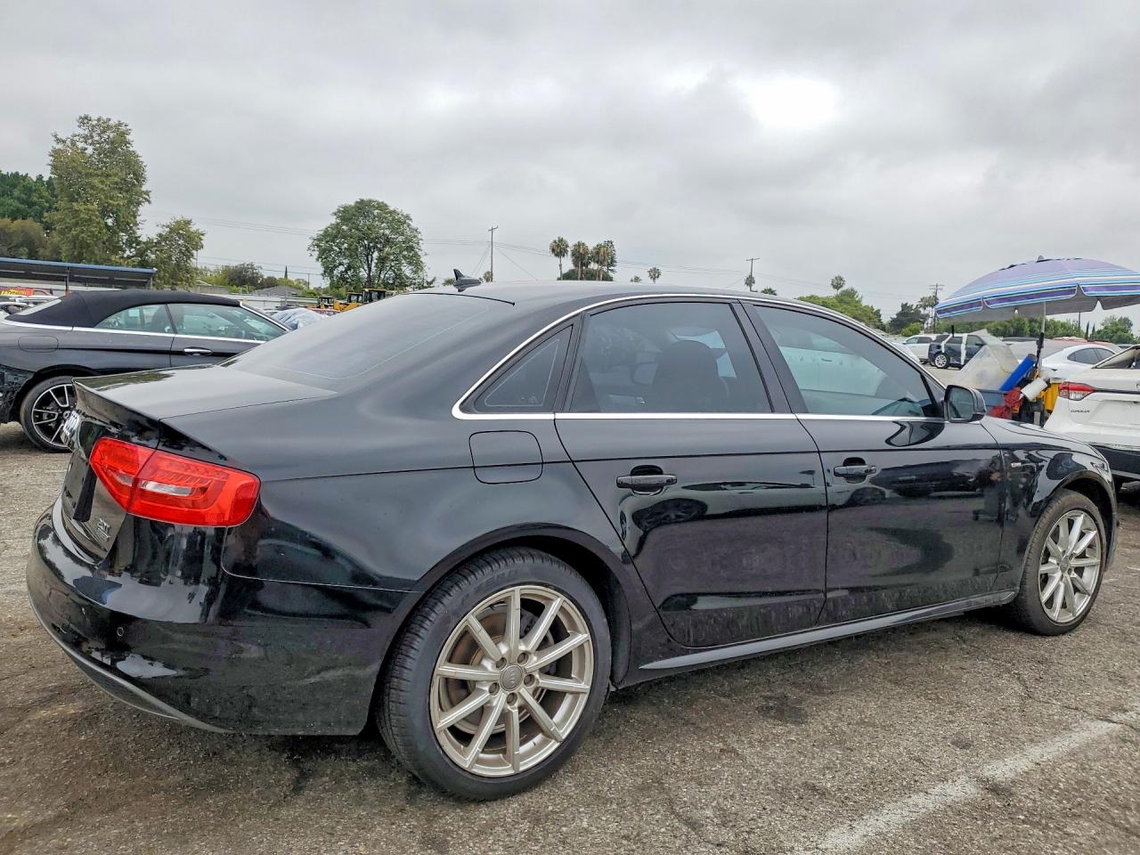 2015 Audi A4 Premium Plus Черный vin: WAUFFAFL6FN045596