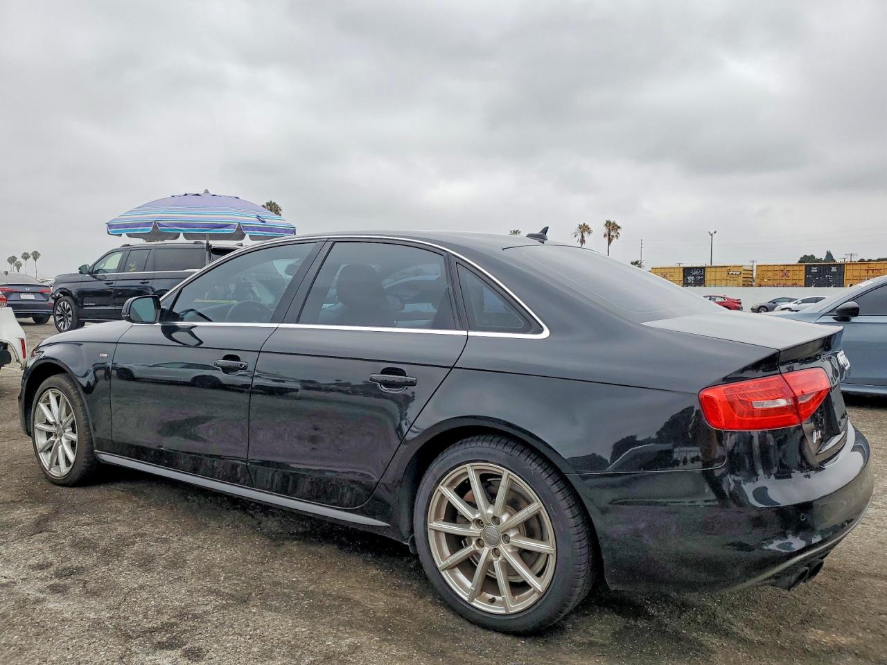 2015 Audi A4 Premium Plus Черный vin: WAUFFAFL6FN045596