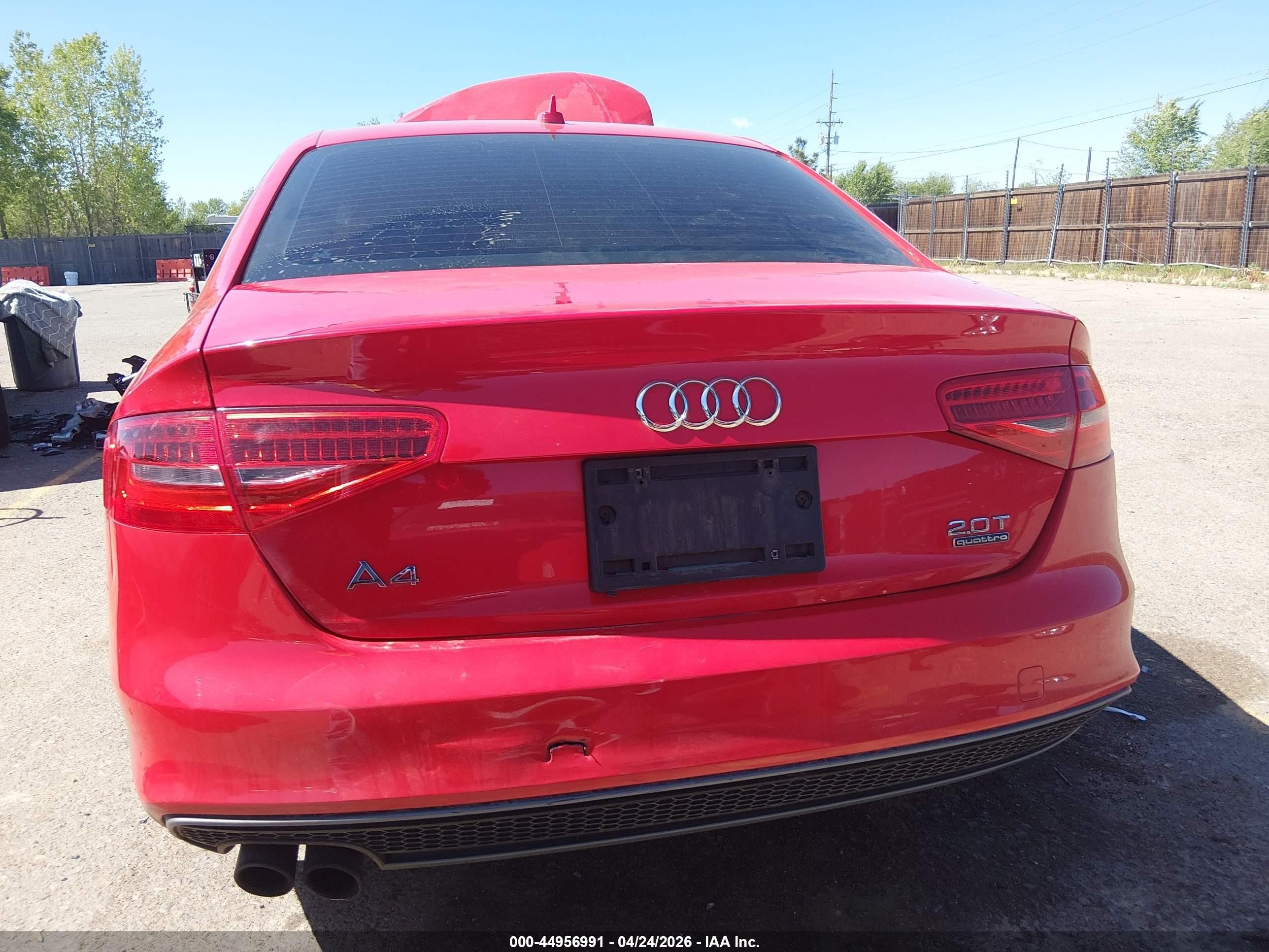 2015 Audi A4 2.0t Premium Красный vin: WAUFFAFL6FN046084