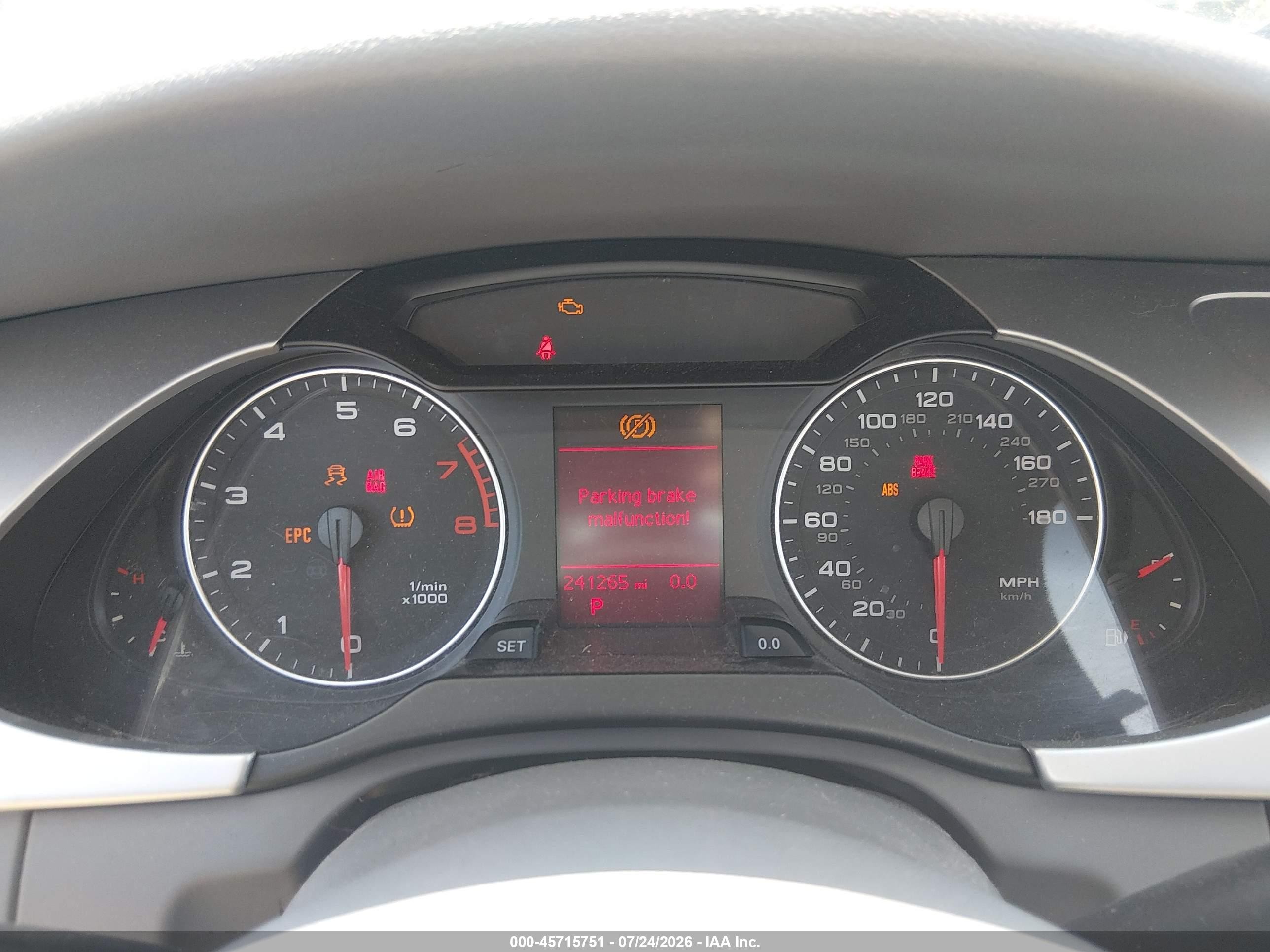 2011 Audi A4 2.0t Premium Серый vin: WAUFFAFL7BN012486