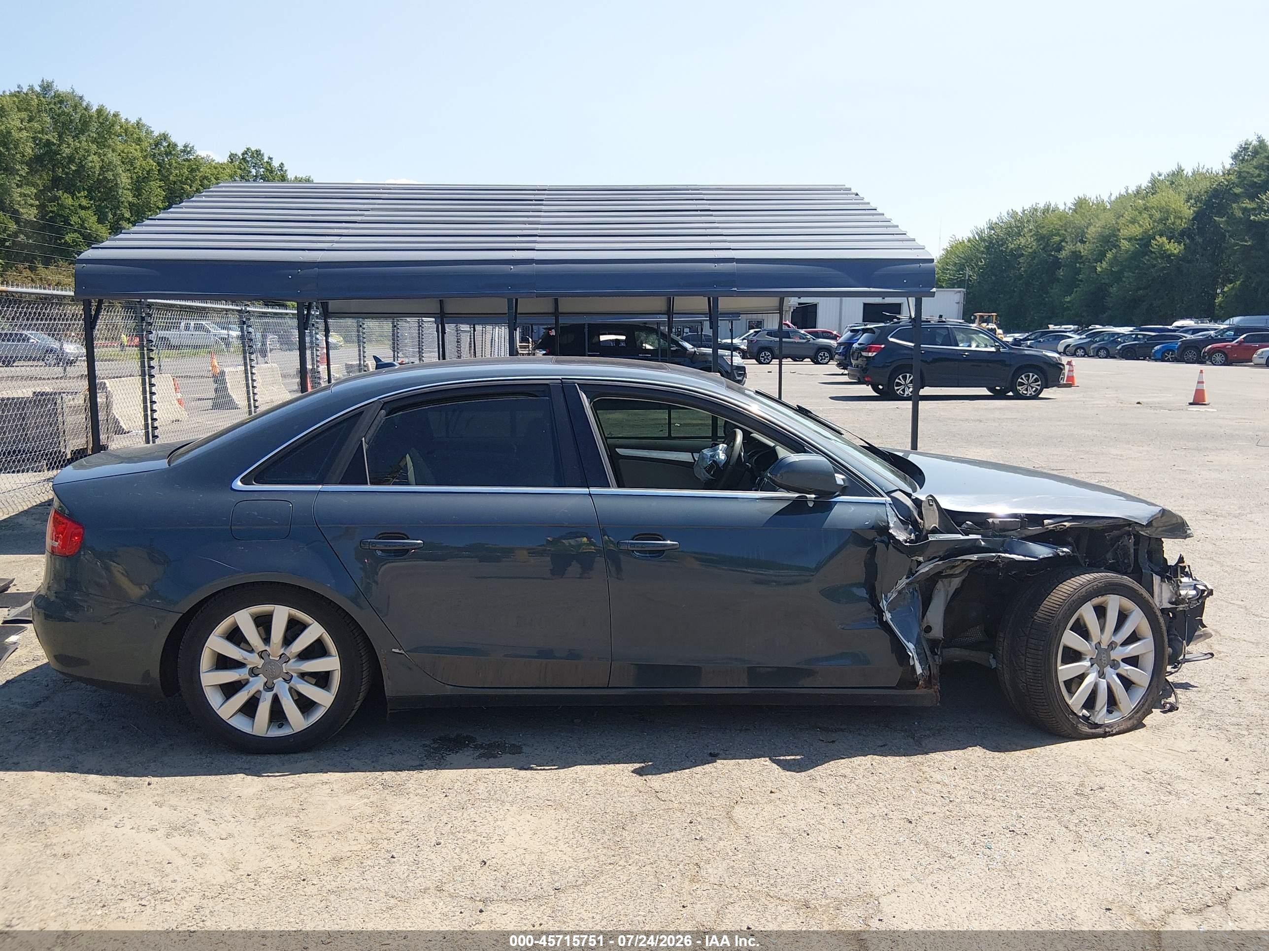 2011 Audi A4 2.0t Premium Серый vin: WAUFFAFL7BN012486