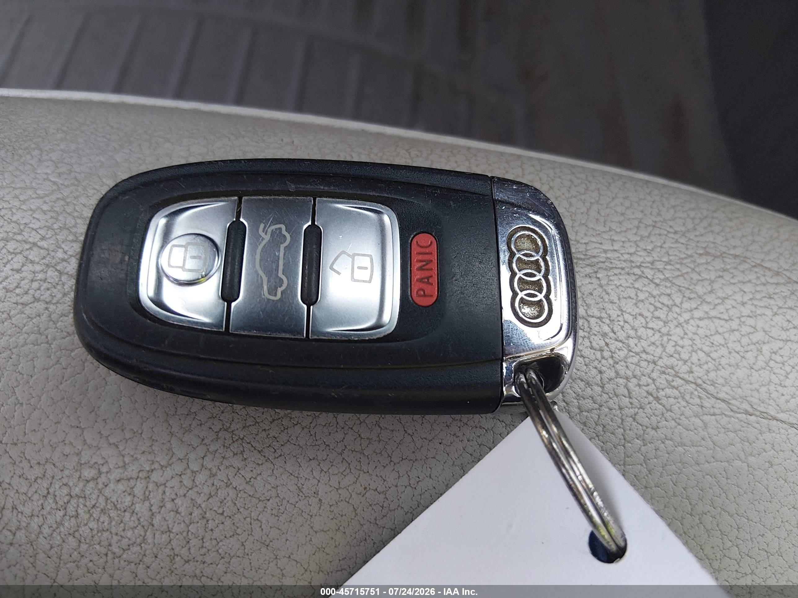 2011 Audi A4 2.0t Premium Серый vin: WAUFFAFL7BN012486