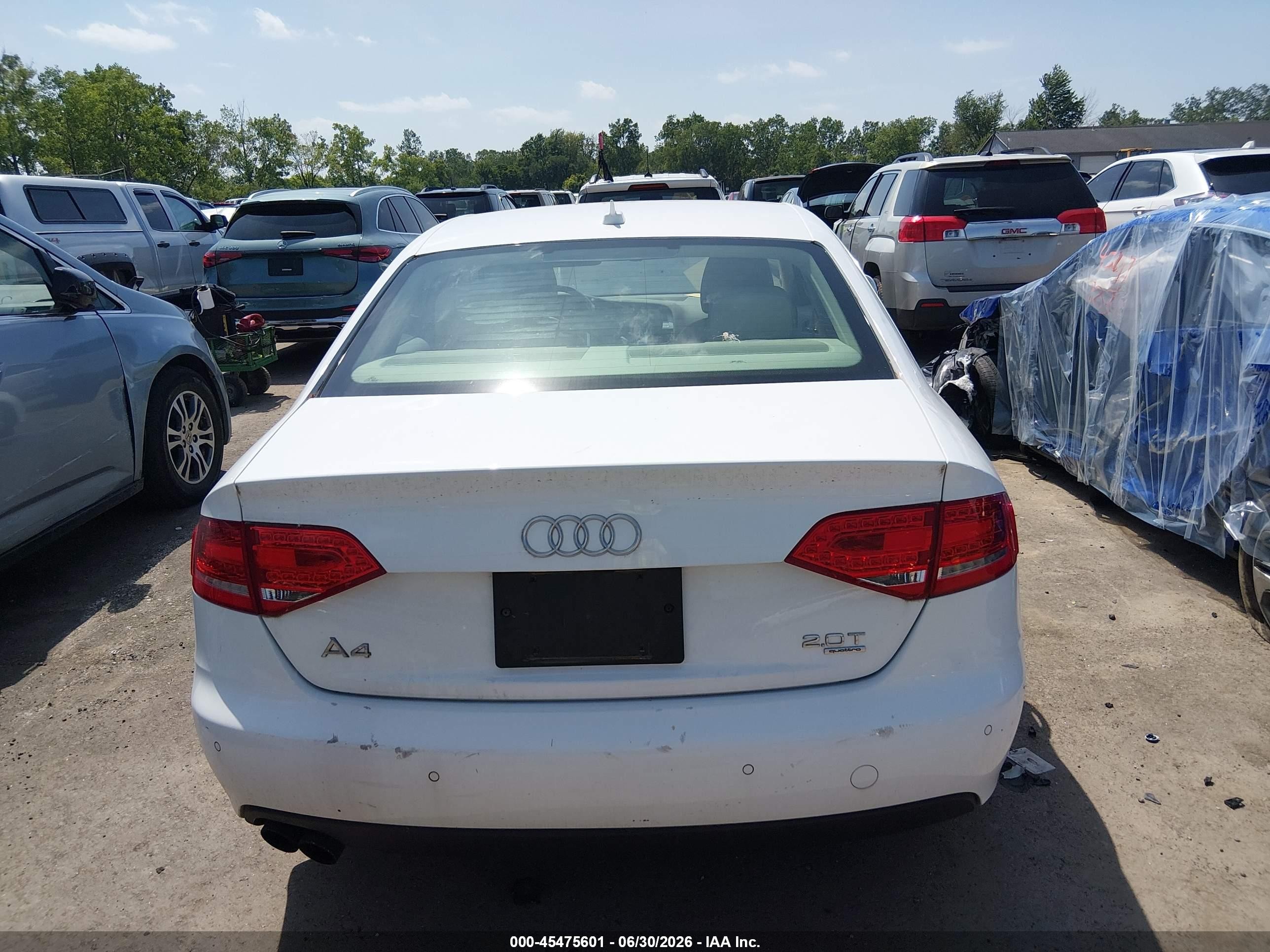 2011 Audi A4 2.0t Premium White vin: WAUFFAFL7BN051949