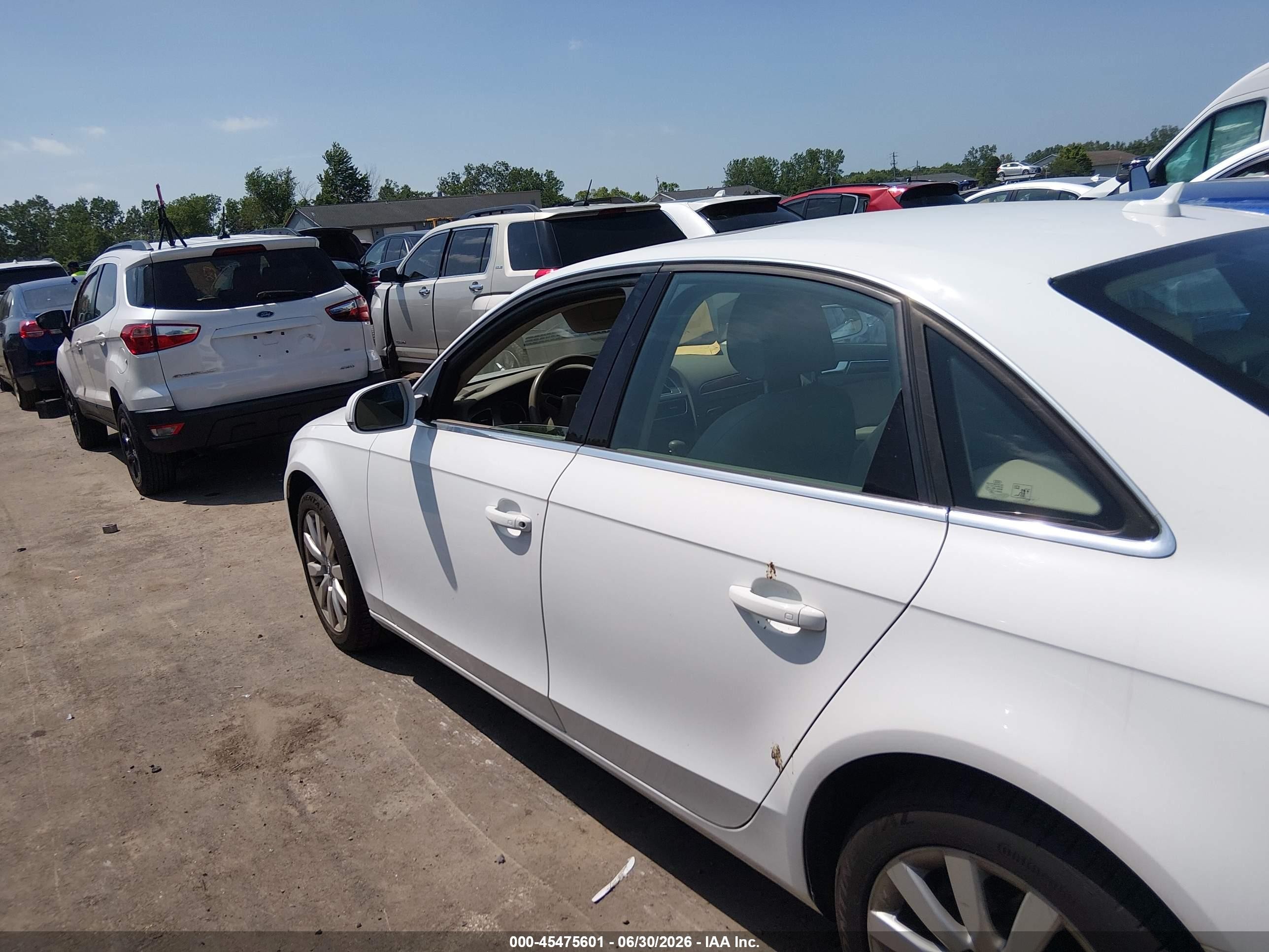 2011 Audi A4 2.0t Premium White vin: WAUFFAFL7BN051949