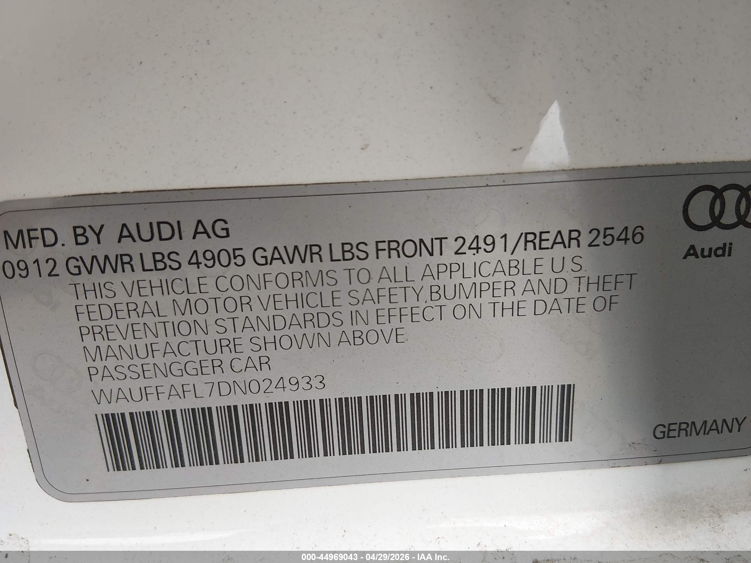 2013 Audi A4 2.0t Premium White vin: WAUFFAFL7DN024933