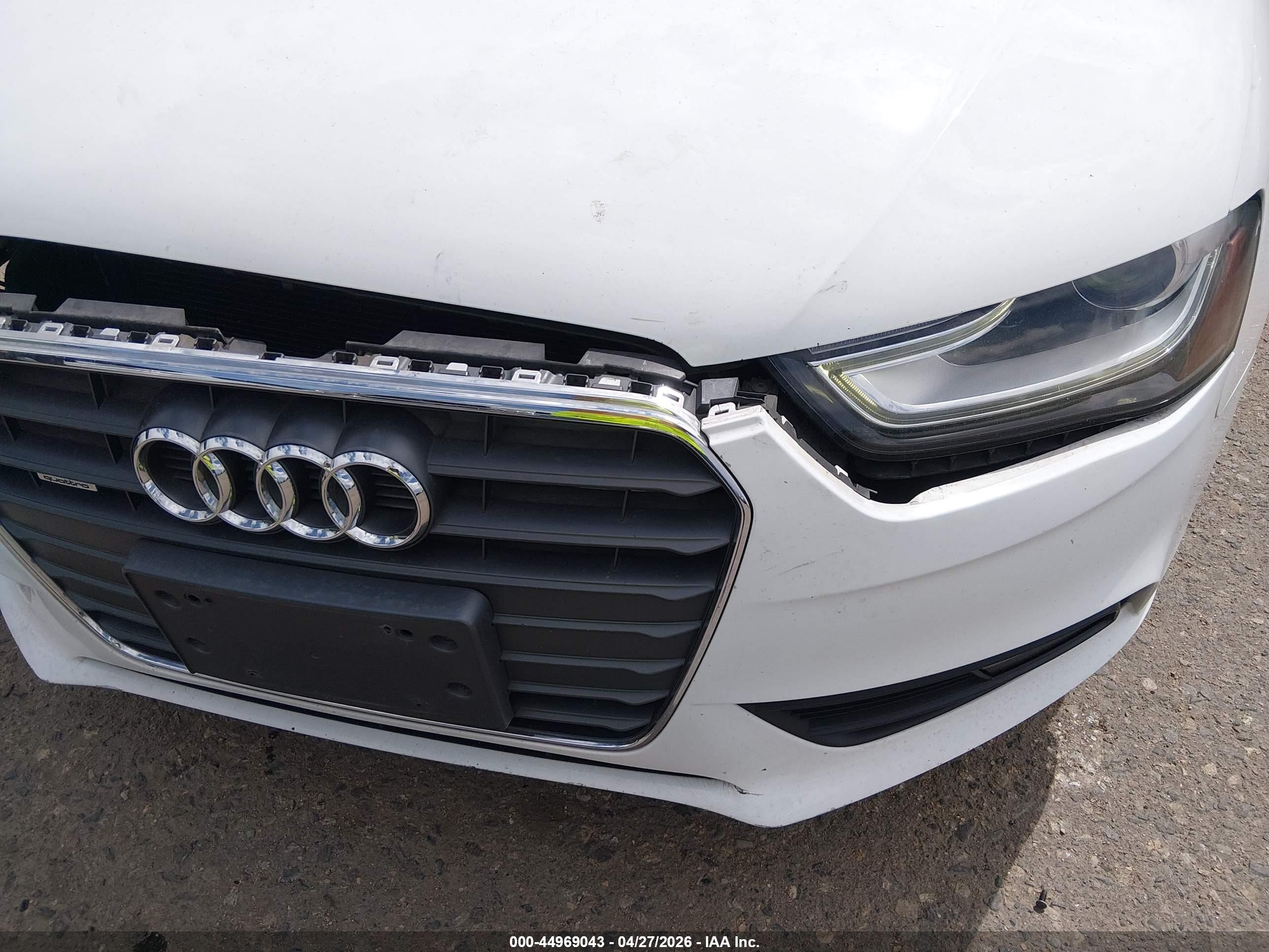 2013 Audi A4 2.0t Premium White vin: WAUFFAFL7DN024933
