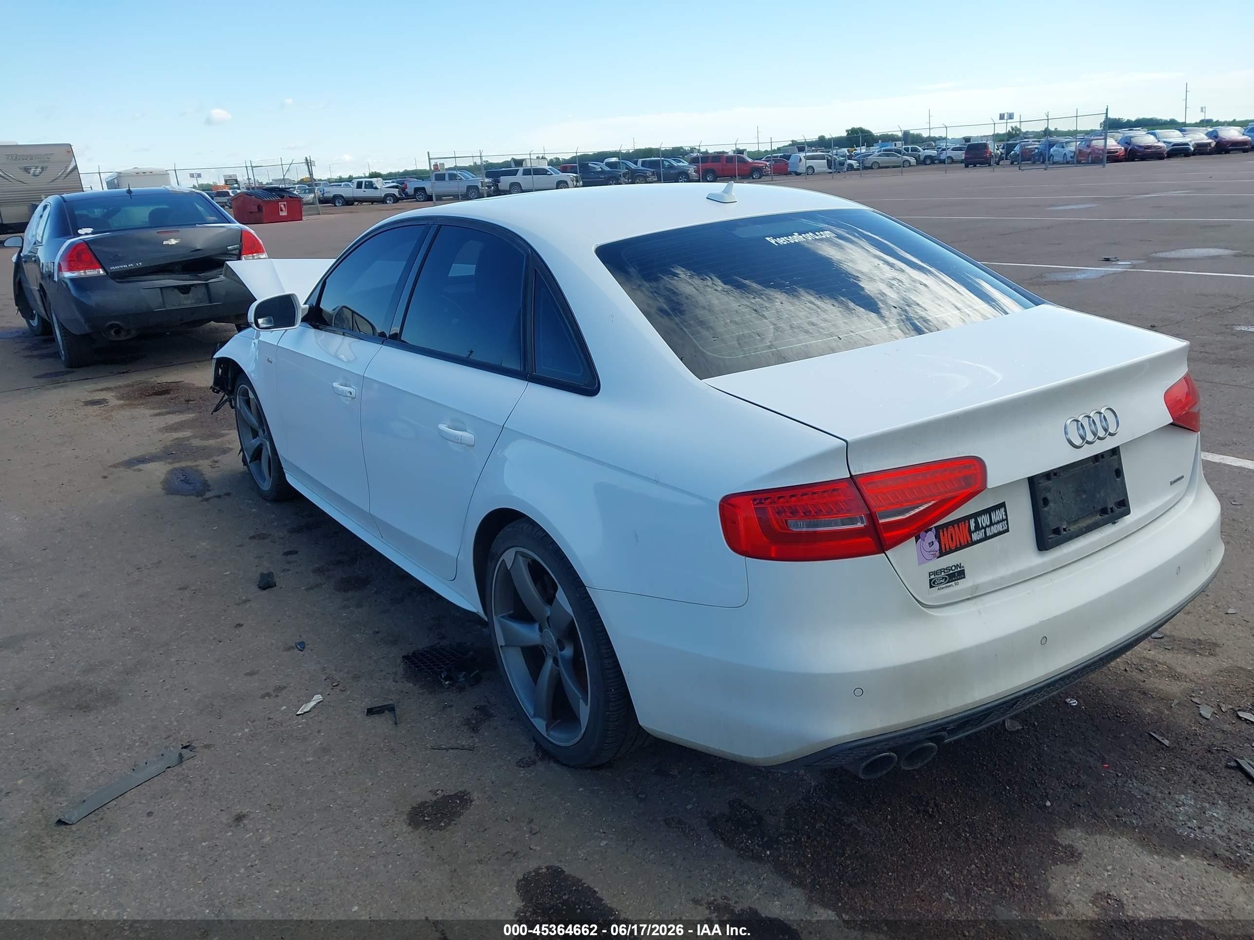 2014 Audi A4 2.0t Premium White vin: WAUFFAFL7EA070738
