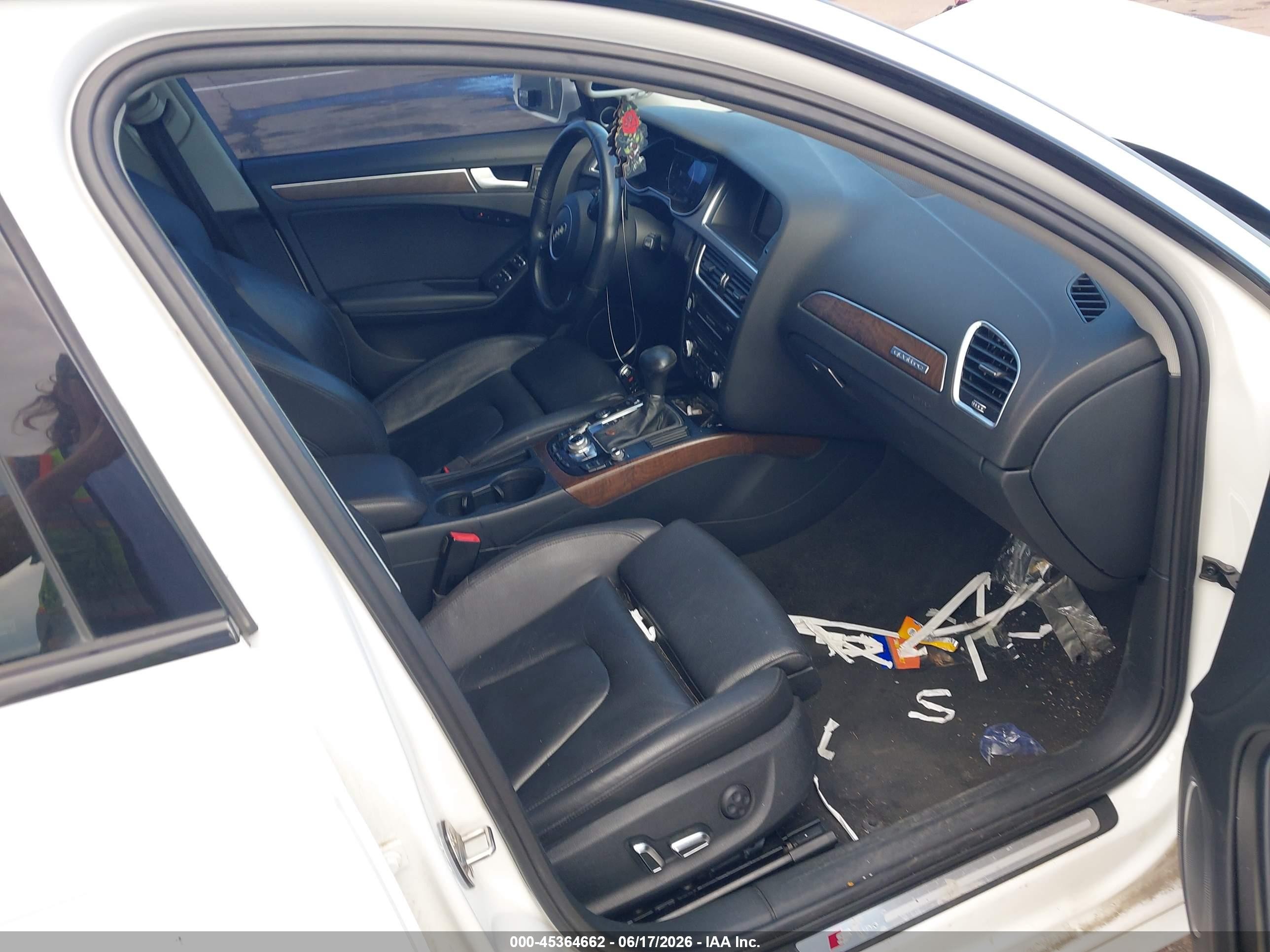 2014 Audi A4 2.0t Premium White vin: WAUFFAFL7EA070738