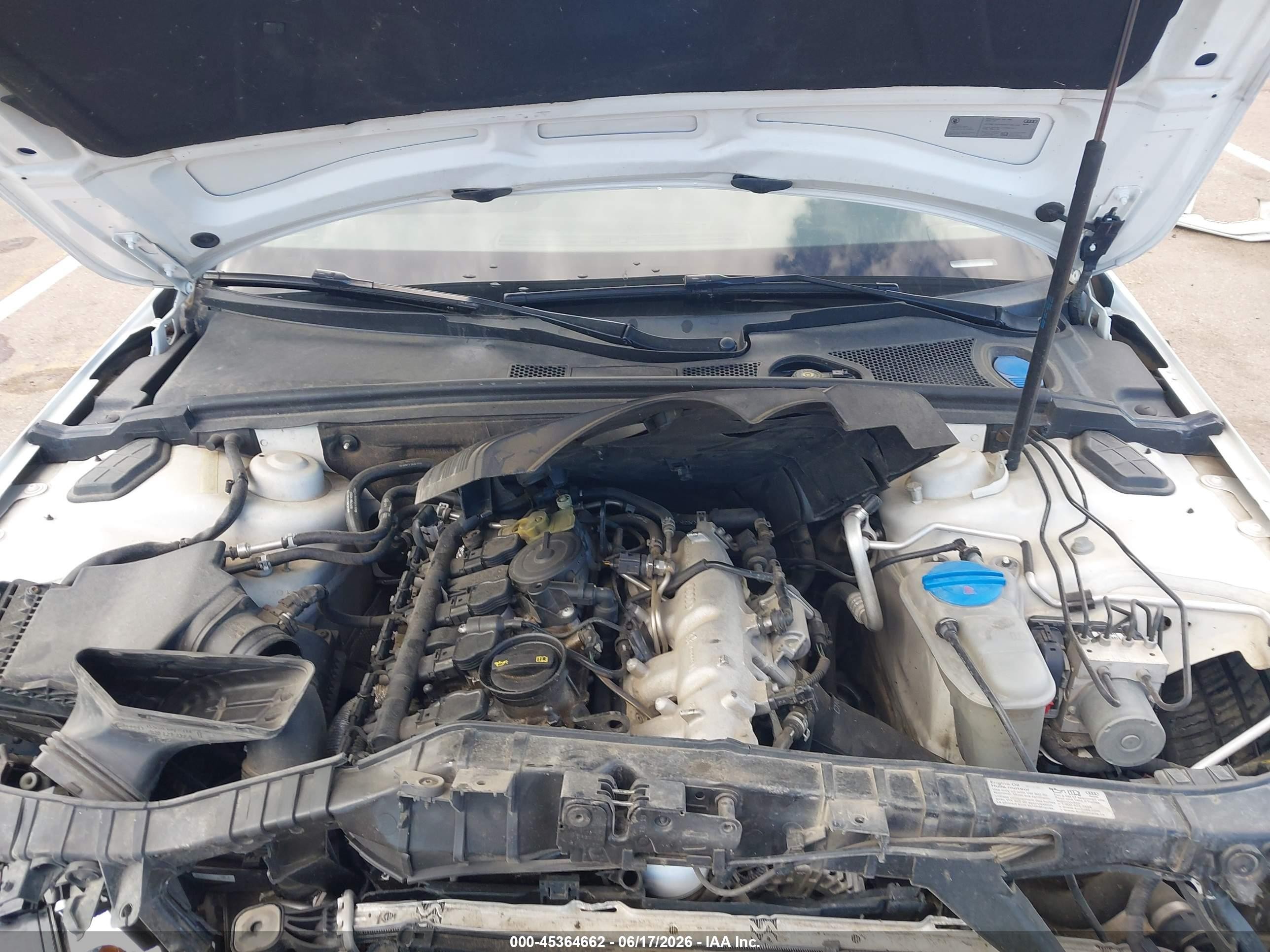2014 Audi A4 2.0t Premium White vin: WAUFFAFL7EA070738