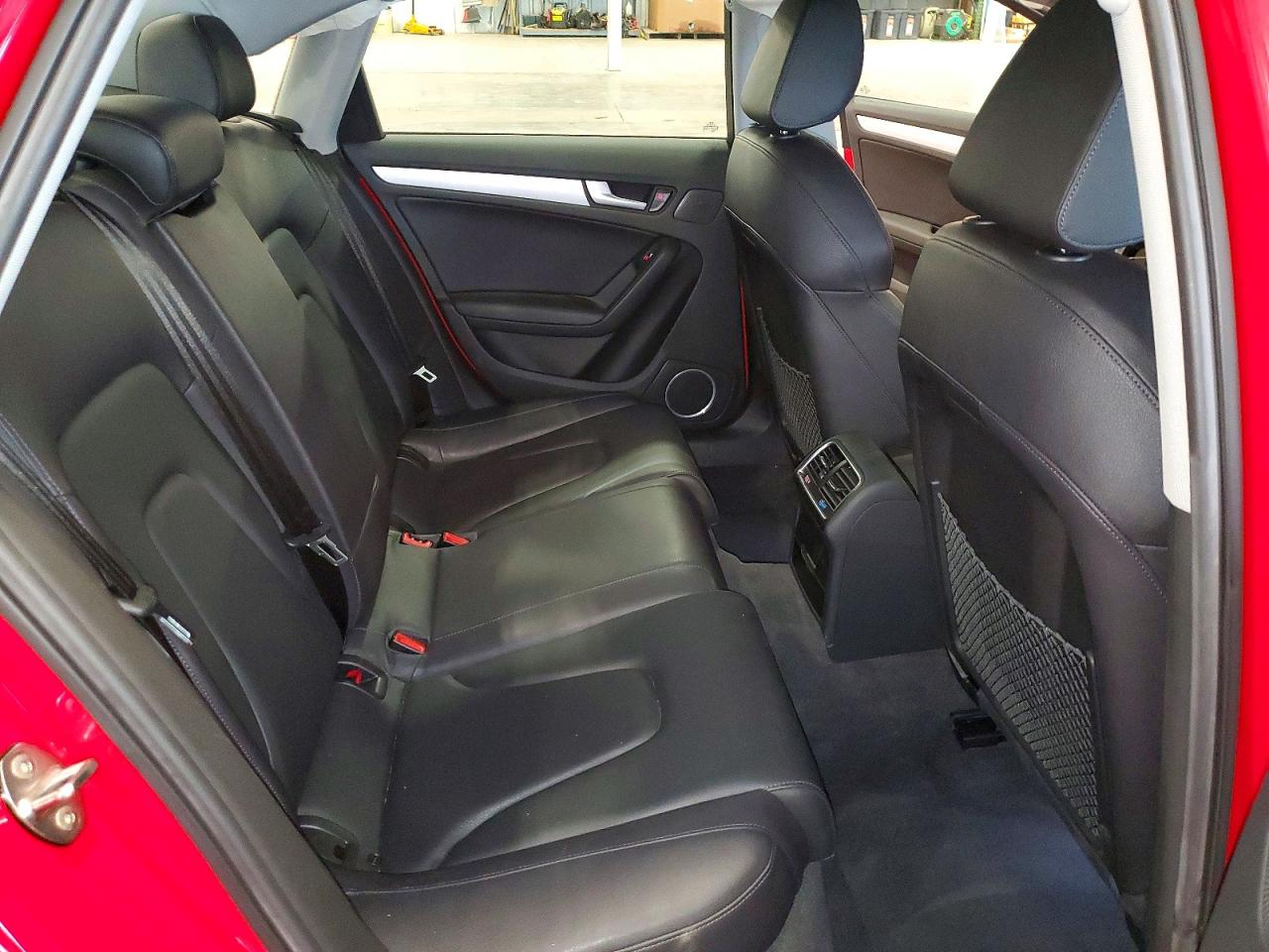2014 Audi A4 Premium Plus Red vin: WAUFFAFL7EN014663