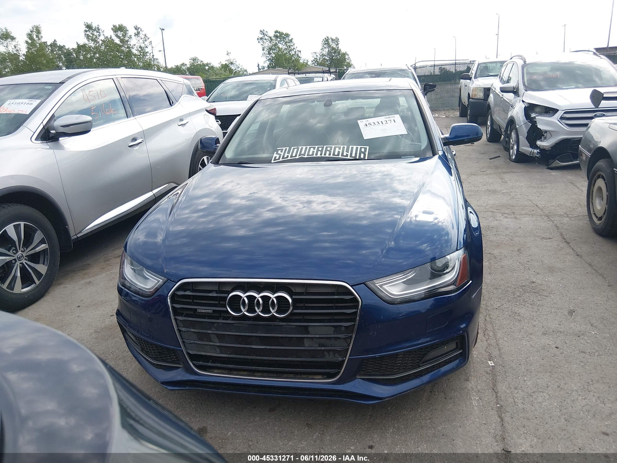 2014 Audi A4 2.0t Premium Синий vin: WAUFFAFL7EN028675