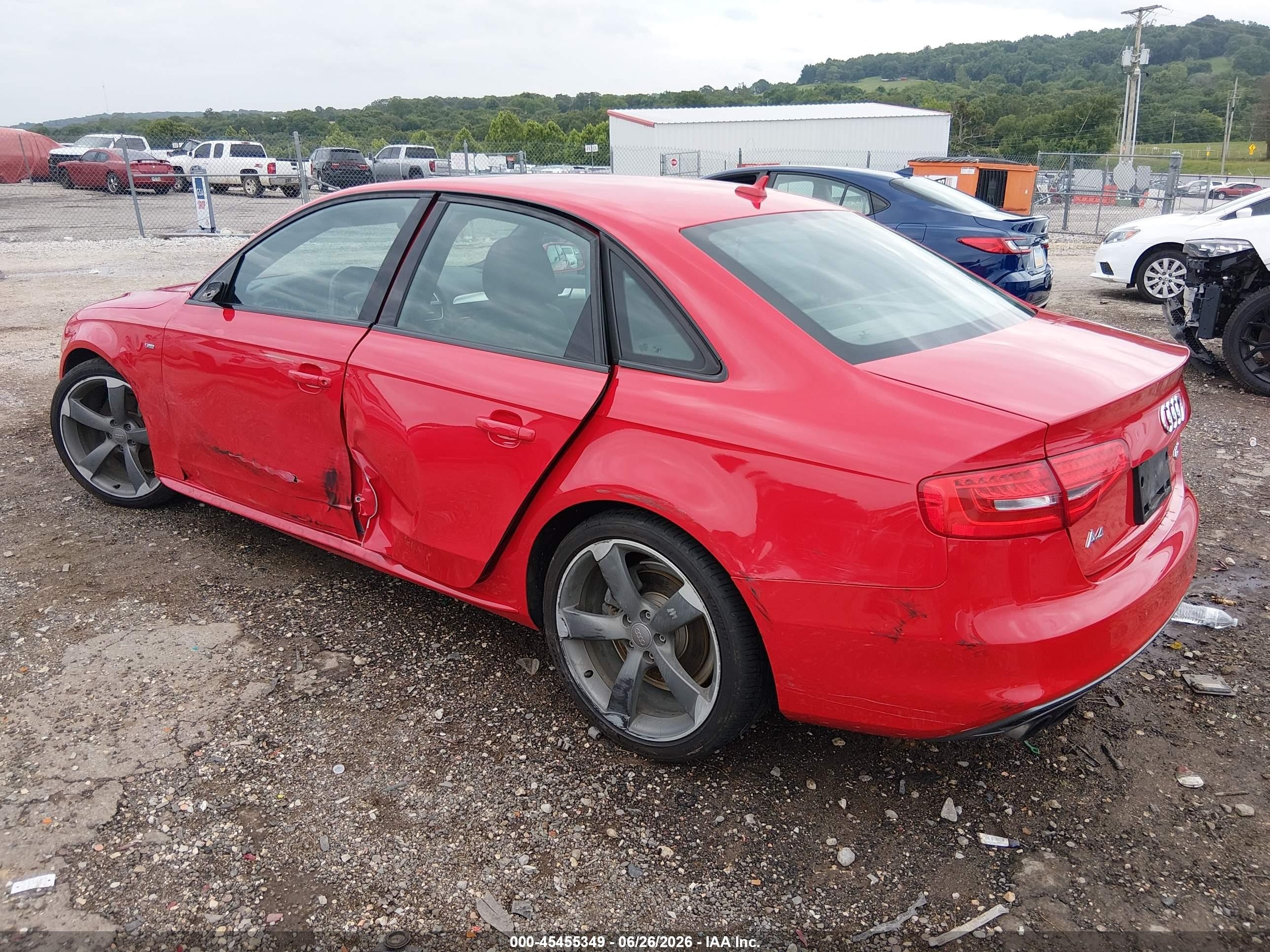 2015 Audi A4 2.0t Premium Red vin: WAUFFAFL7FN001865