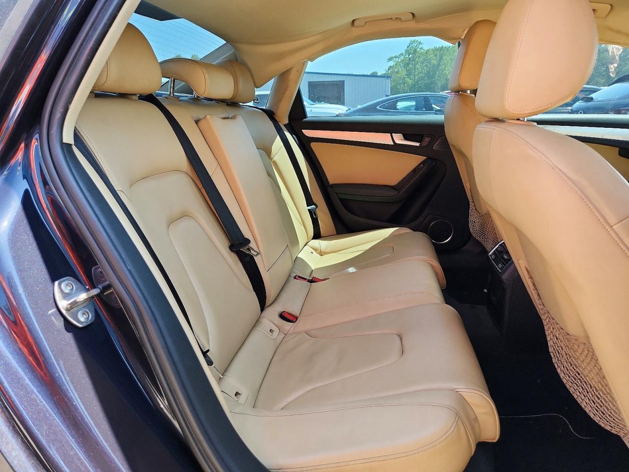 2015 Audi A4 Premium Plus Blue vin: WAUFFAFL7FN024241