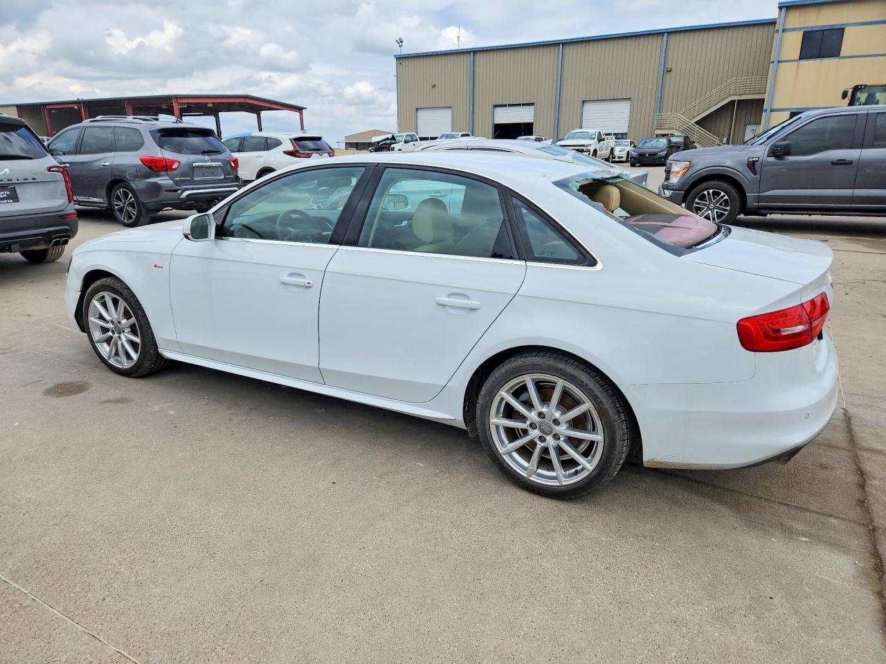 2015 Audi A4 Premium Plus White vin: WAUFFAFL7FN029648
