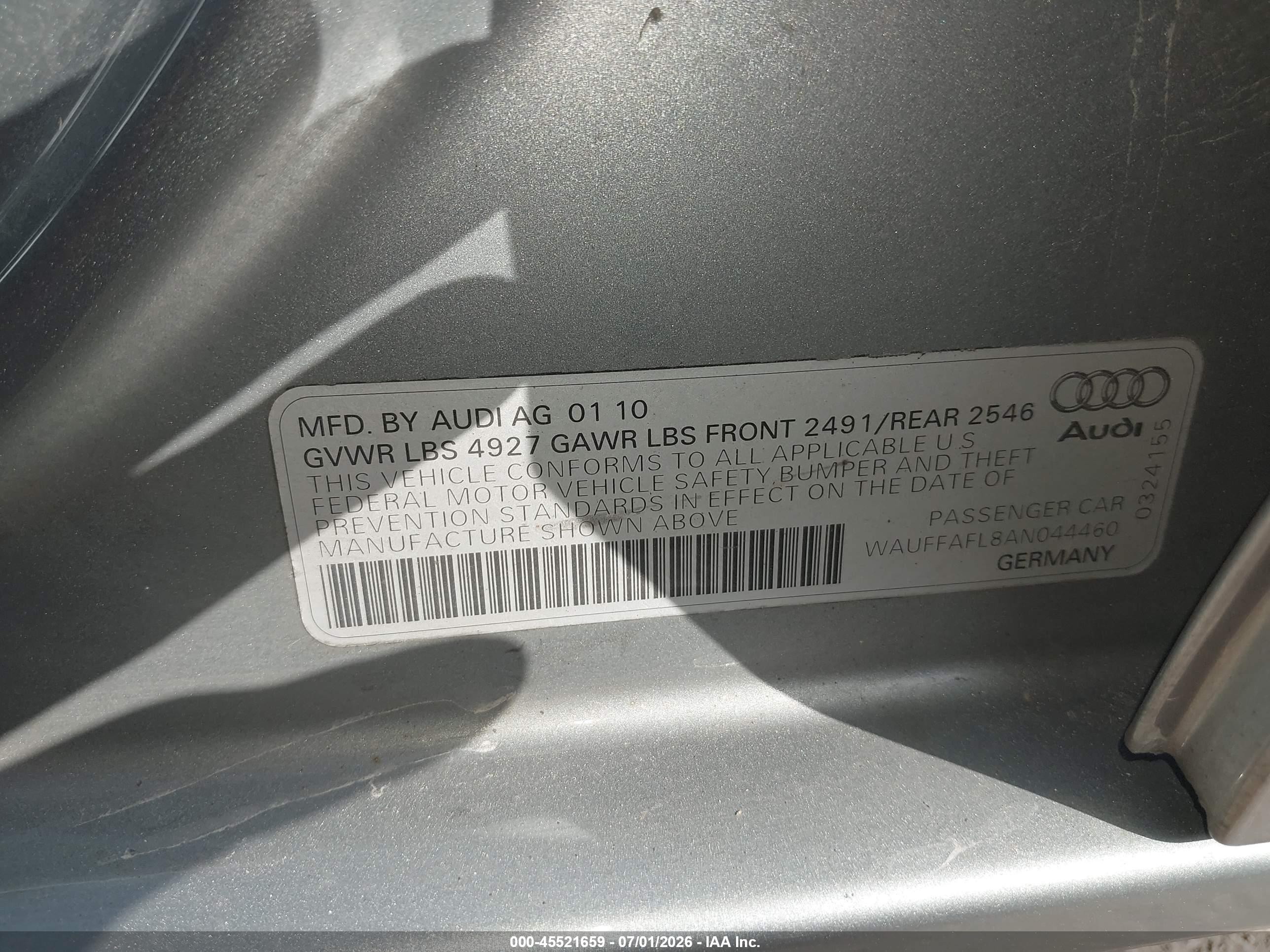 2010 Audi A4 2.0t Premium Silver vin: WAUFFAFL8AN044460