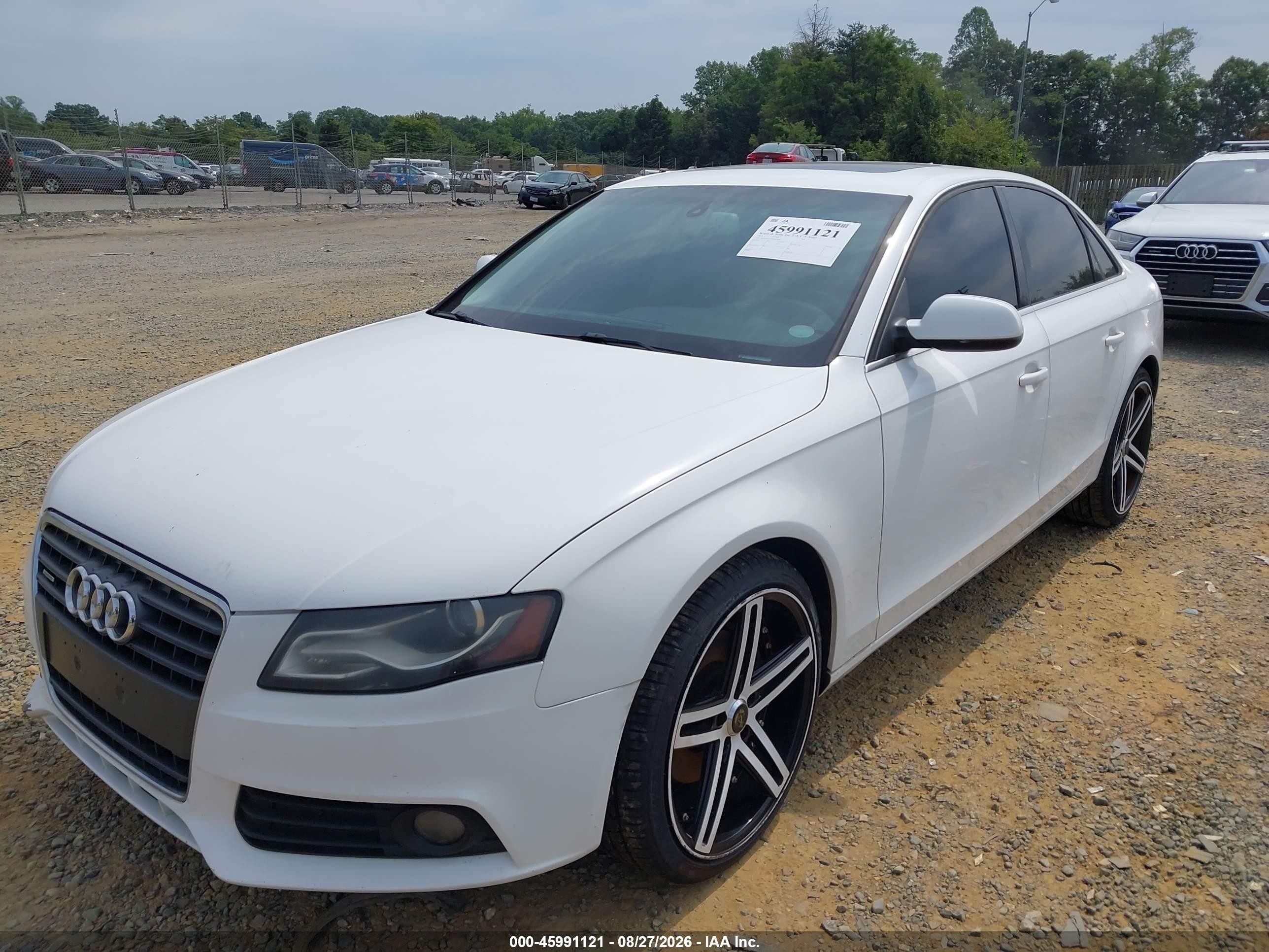 2011 Audi A4 2.0t Premium White vin: WAUFFAFL8BN004669