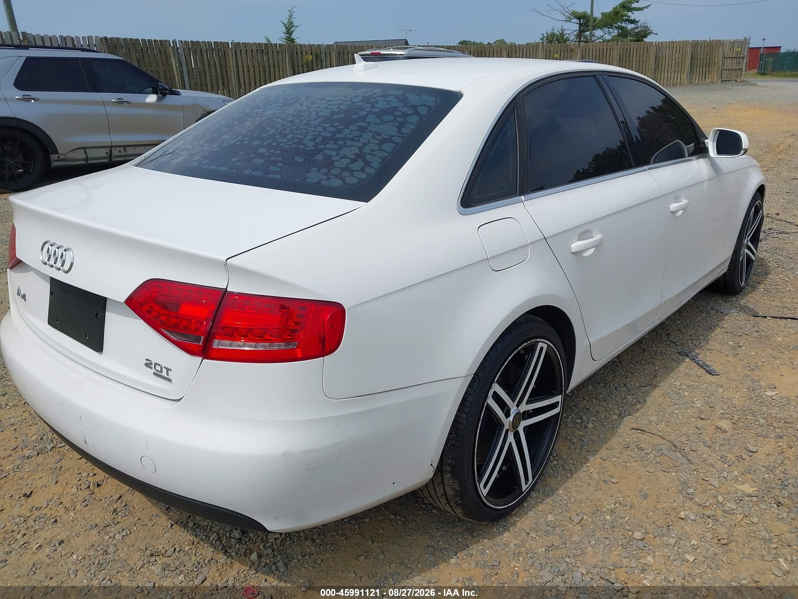 2011 Audi A4 2.0t Premium White vin: WAUFFAFL8BN004669