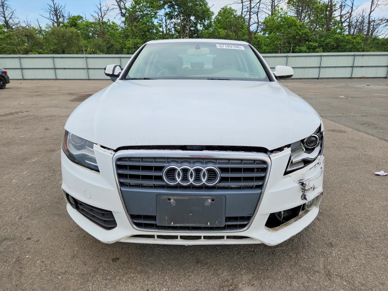 2011 Audi A4 Premium Plus White vin: WAUFFAFL8BN029992