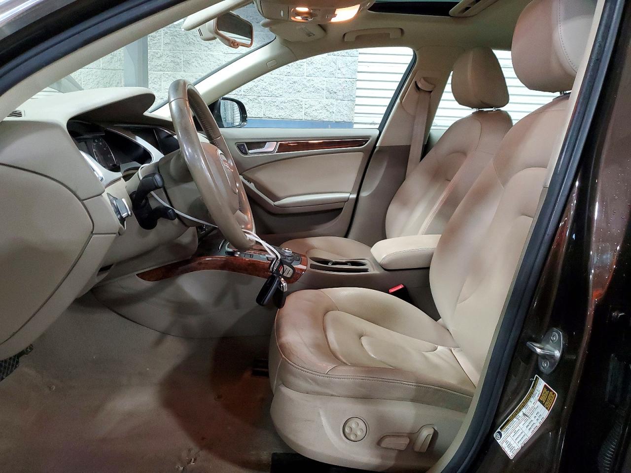 2011 Audi A4 Premium Plus Brown vin: WAUFFAFL8BN034058