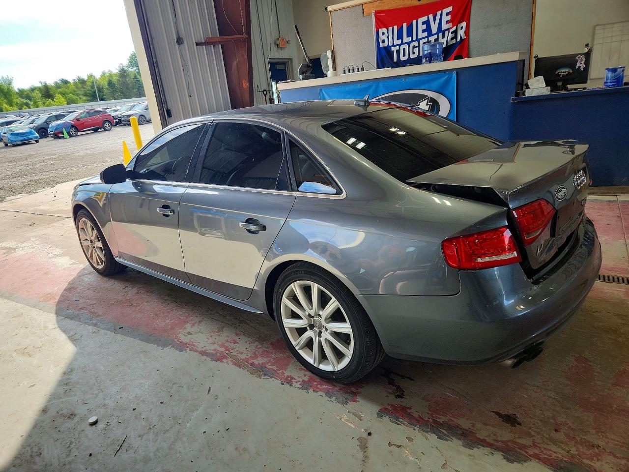 2012 Audi A4 Premium Plus Blue vin: WAUFFAFL8CN014460