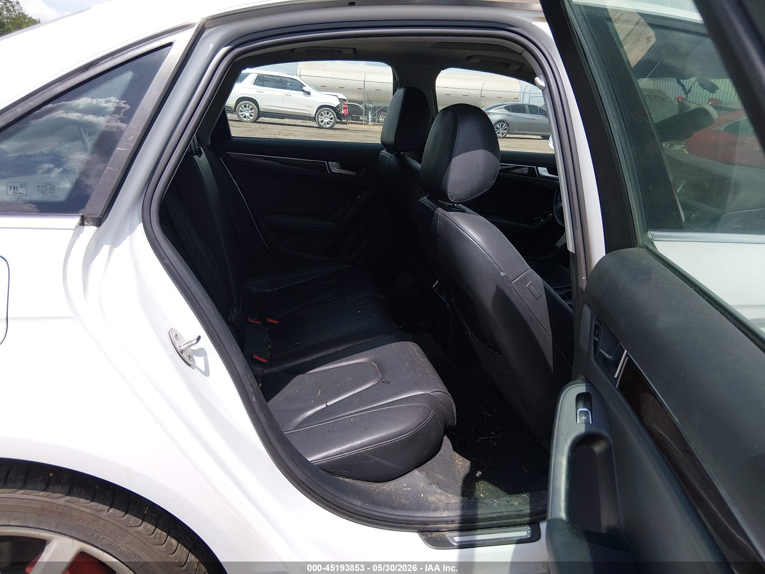 2013 Audi A4 2.0t Premium White vin: WAUFFAFL8DA143629